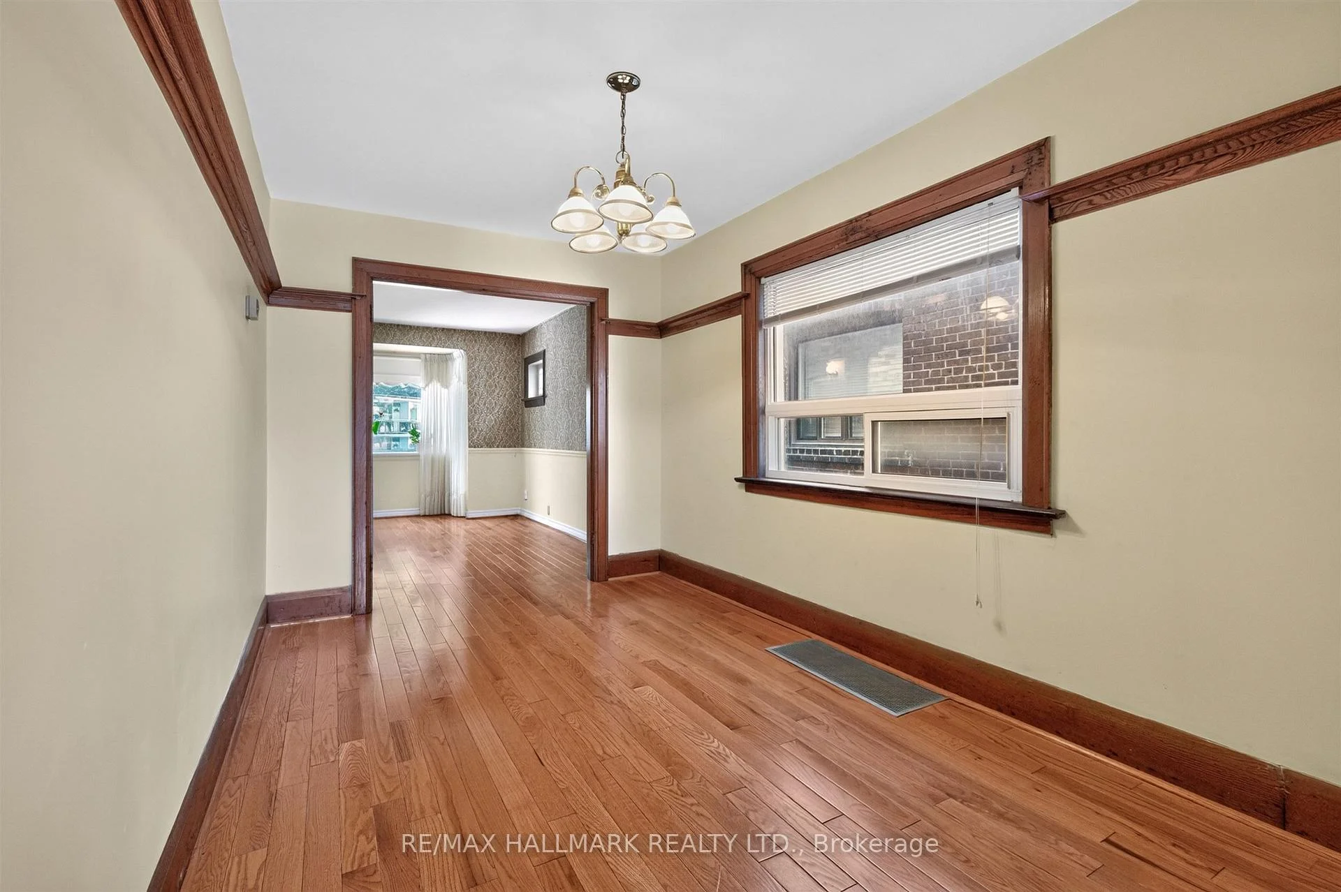 Photo 9 of 631 Lauder Avenue, Toronto, Oakwood Village — HOMEH