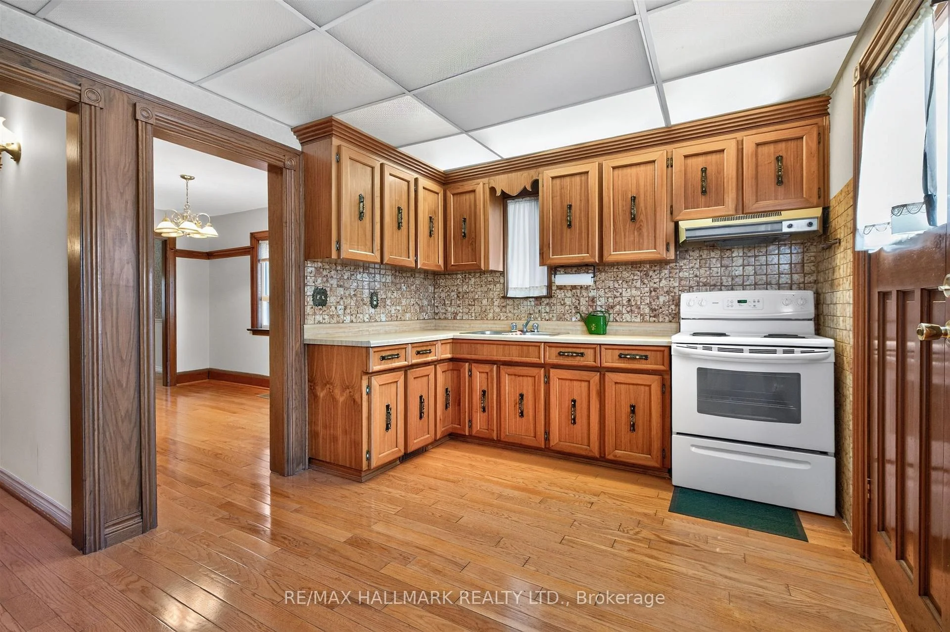 Photo 10 of 631 Lauder Avenue, Toronto, Oakwood Village — HOMEH