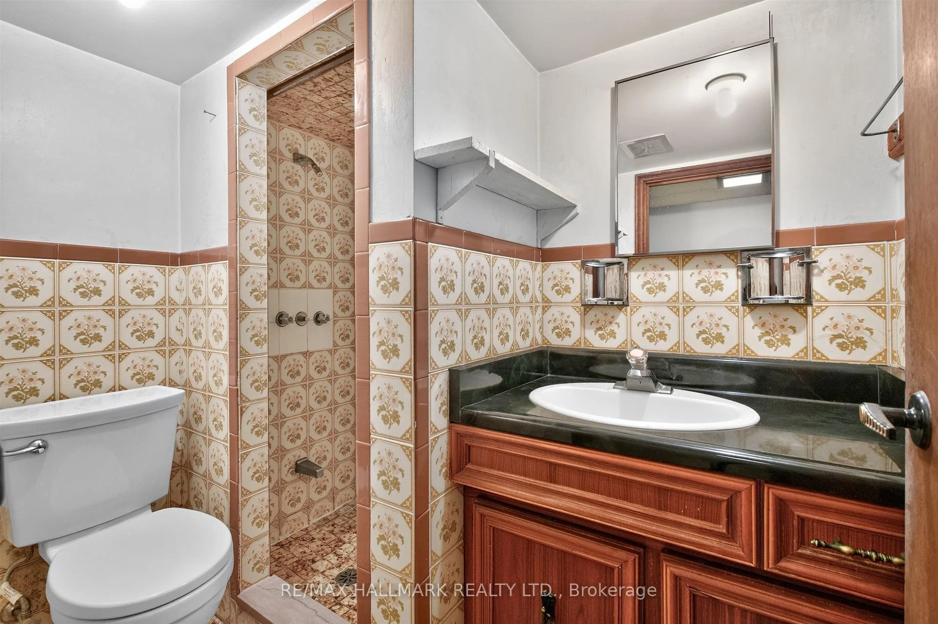 Photo 21 of 631 Lauder Avenue, Toronto, Oakwood Village — HOMEH