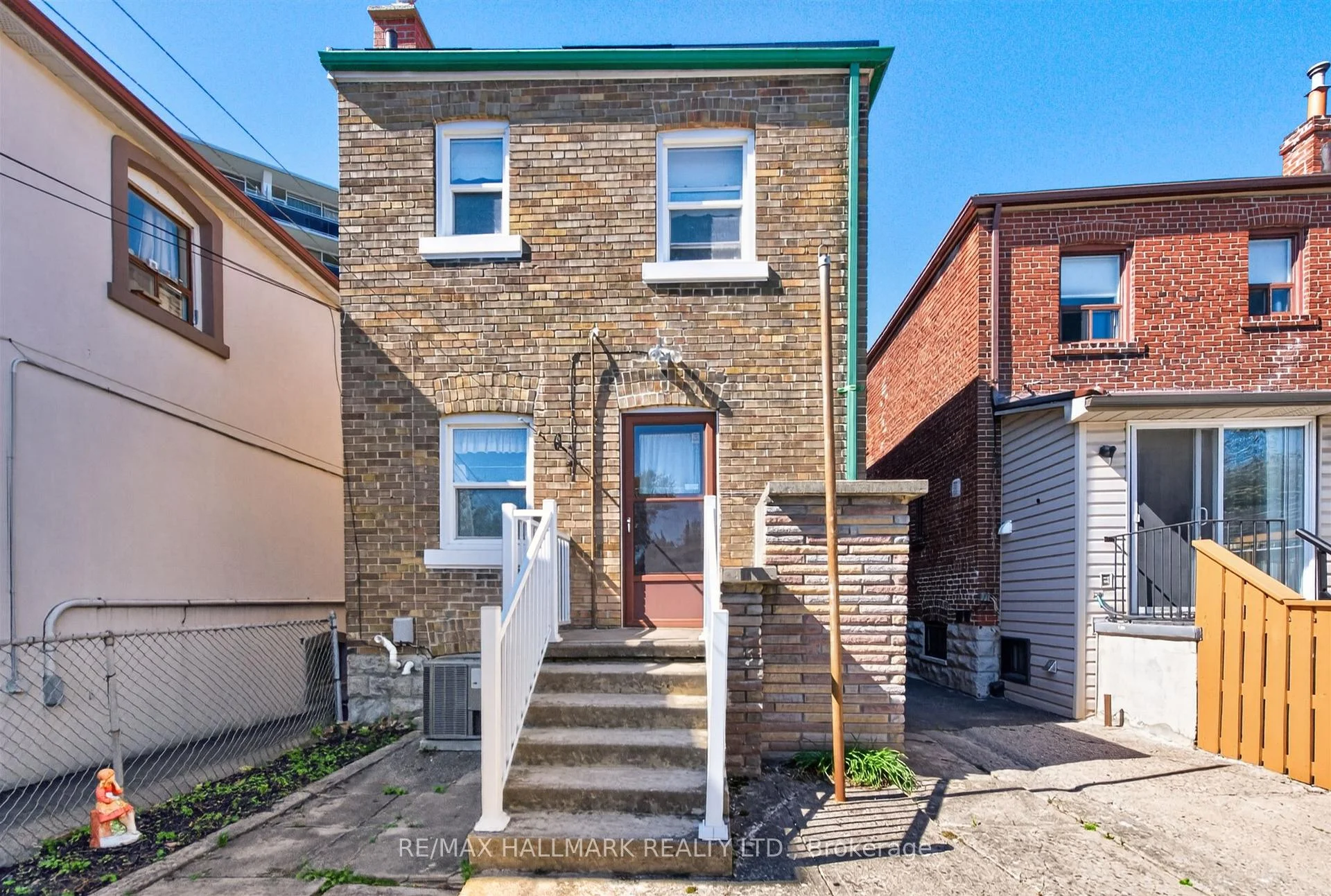 Photo 27 of 631 Lauder Avenue, Toronto, Oakwood Village — HOMEH