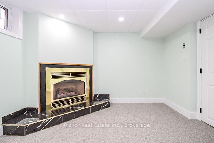 Photo 35 of 813 Rishor Crescent, Peterborough, Northcrest Ward 5 — HOMEH