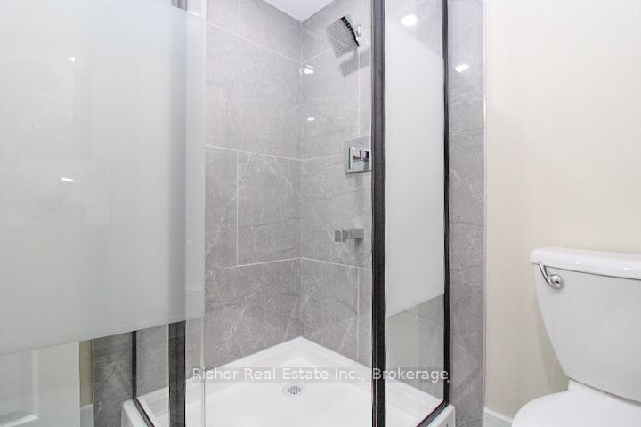 Photo 45 of 813 Rishor Crescent, Peterborough, Northcrest Ward 5 — HOMEH