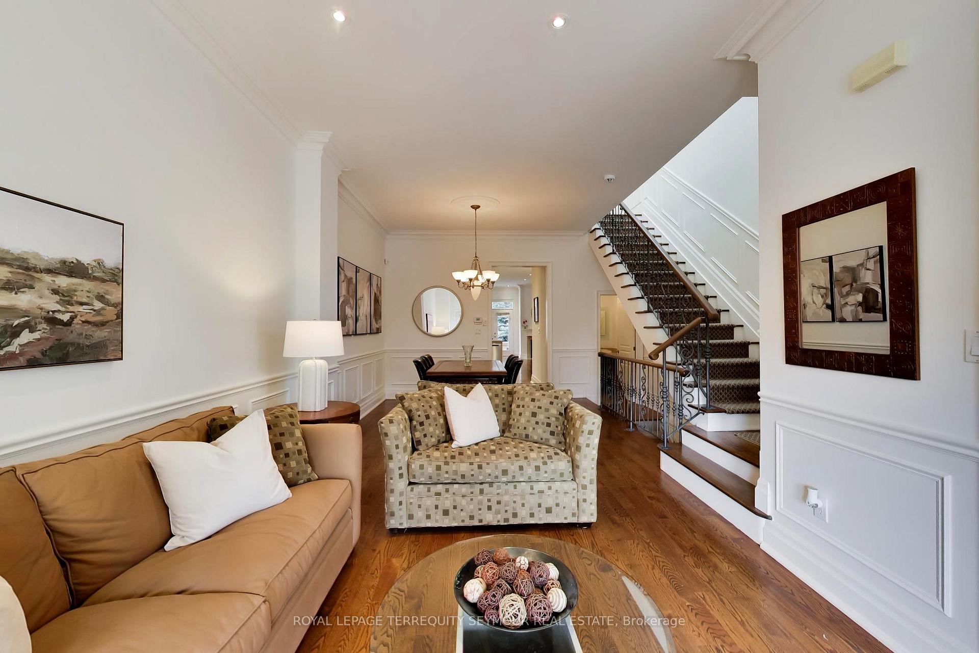 Photo 6 of 130A Belsize Drive, Toronto, Mount Pleasant West — HOMEH