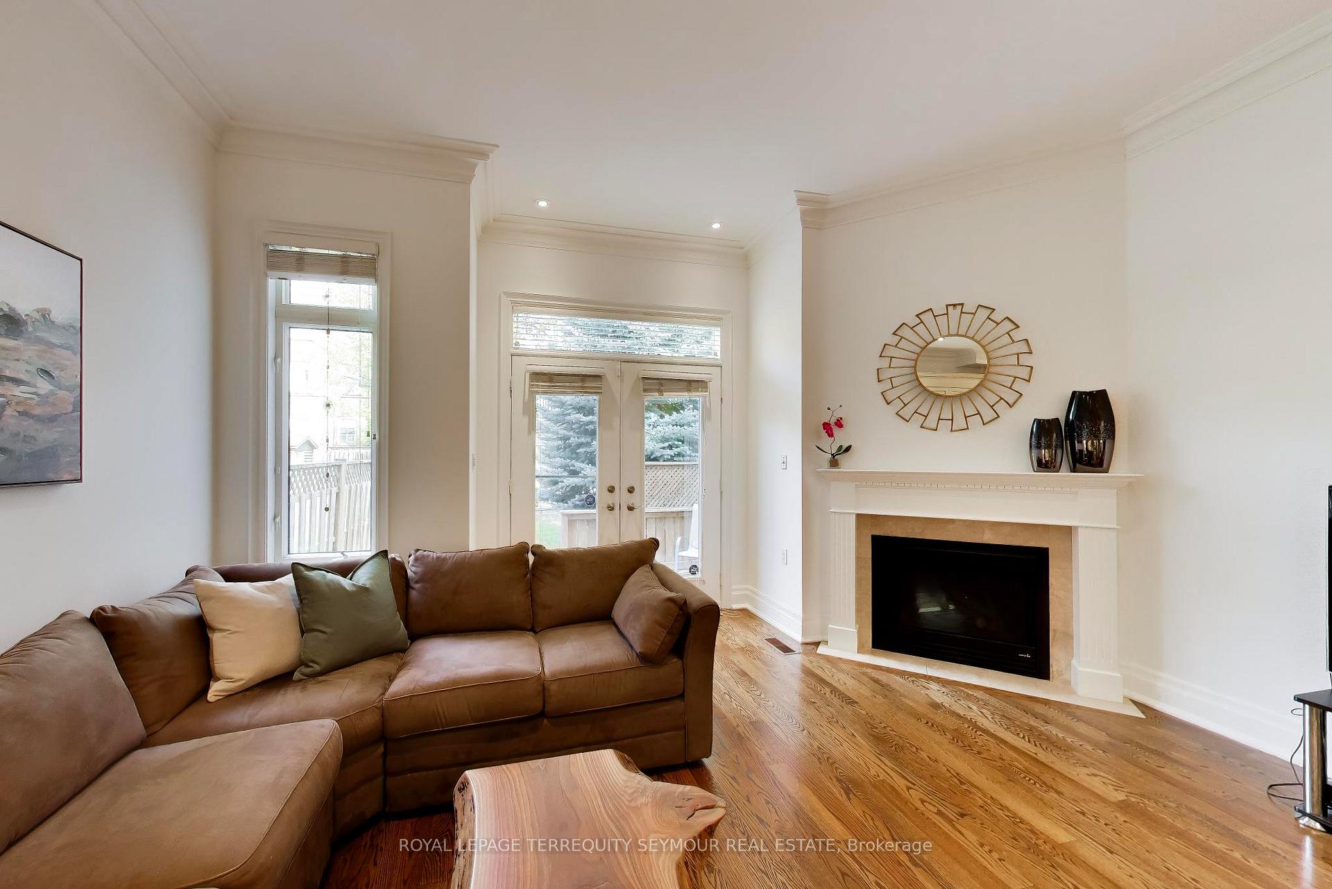 Photo 14 of 130A Belsize Drive, Toronto, Mount Pleasant West — HOMEH