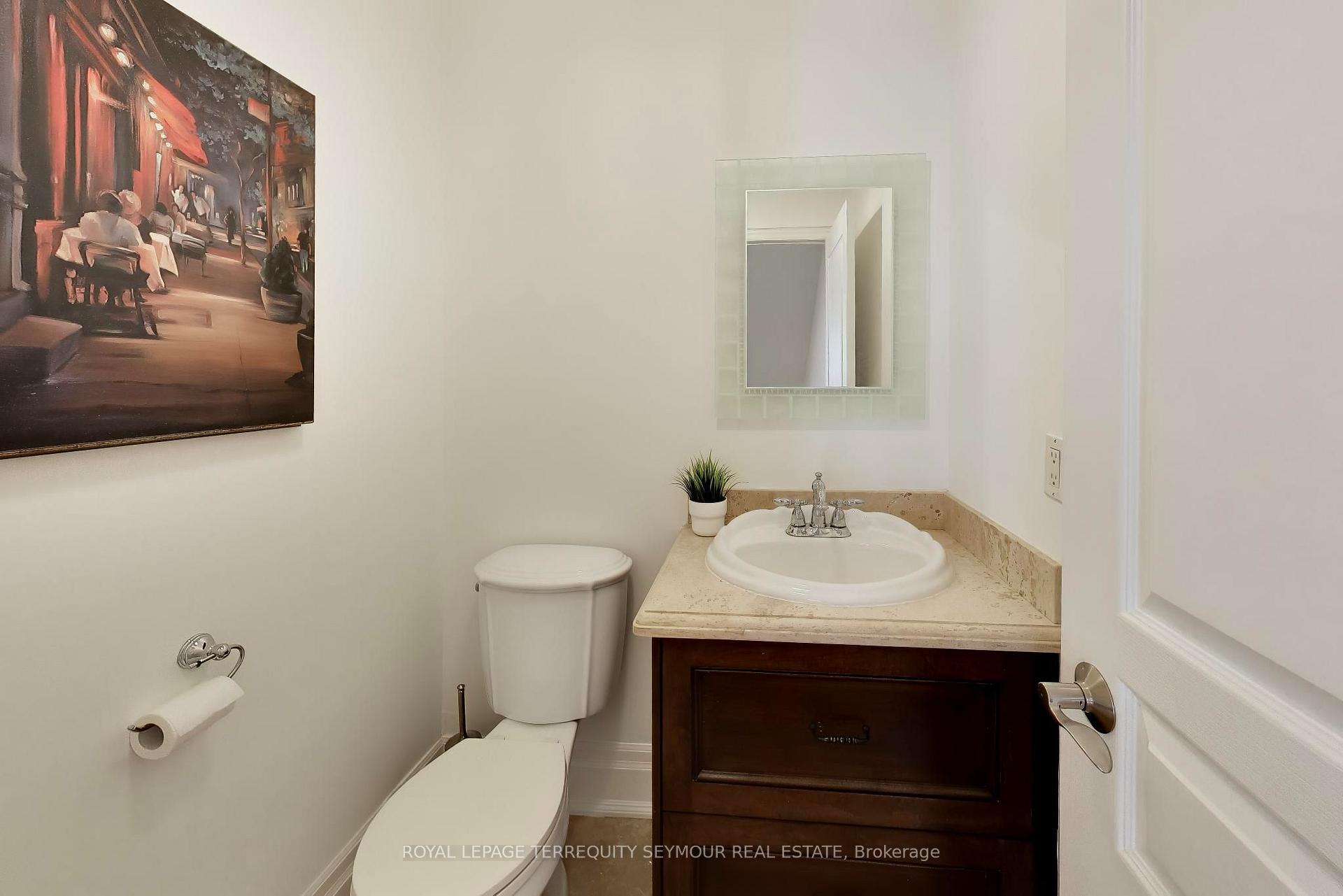 Photo 16 of 130A Belsize Drive, Toronto, Mount Pleasant West — HOMEH