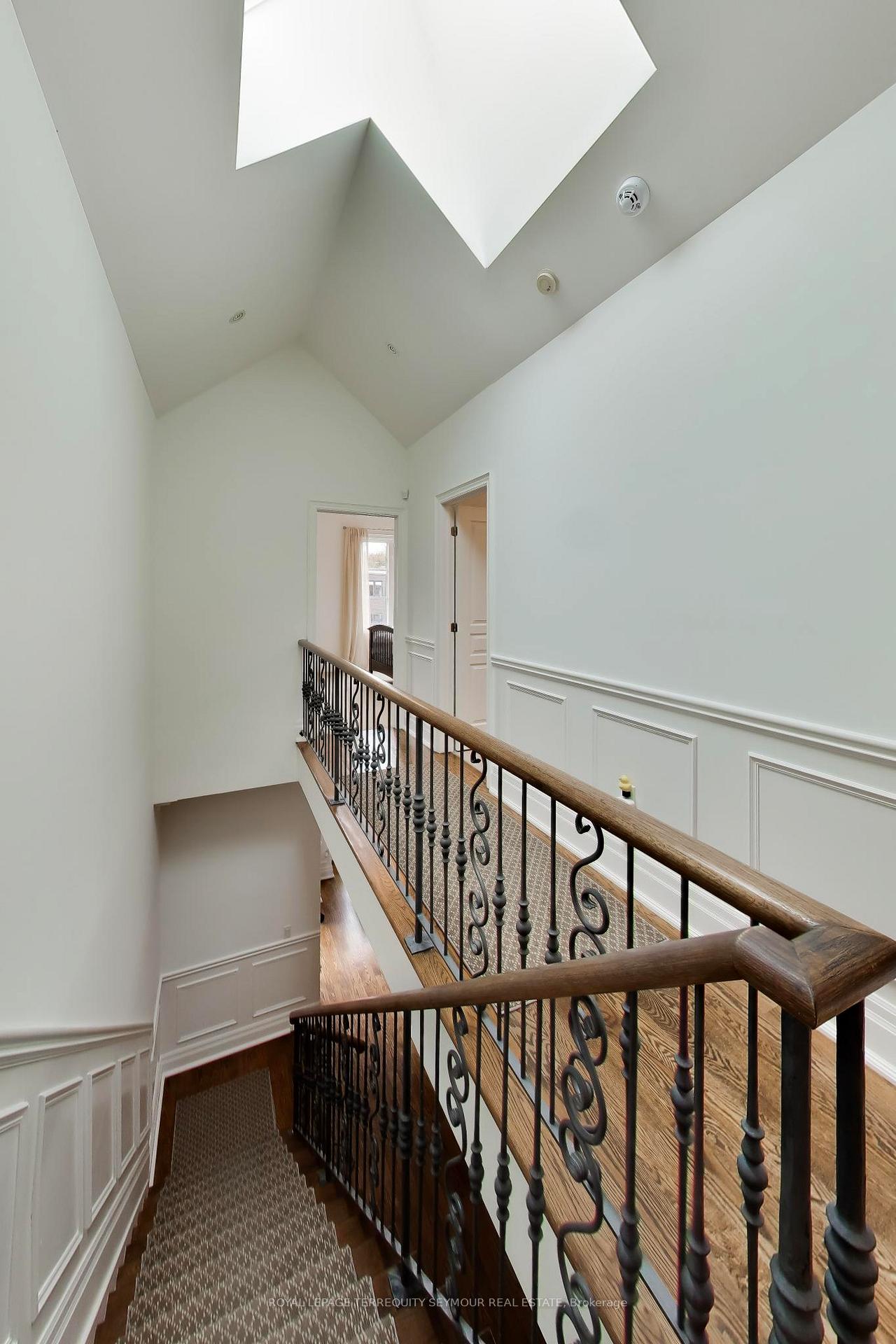 Photo 17 of 130A Belsize Drive, Toronto, Mount Pleasant West — HOMEH