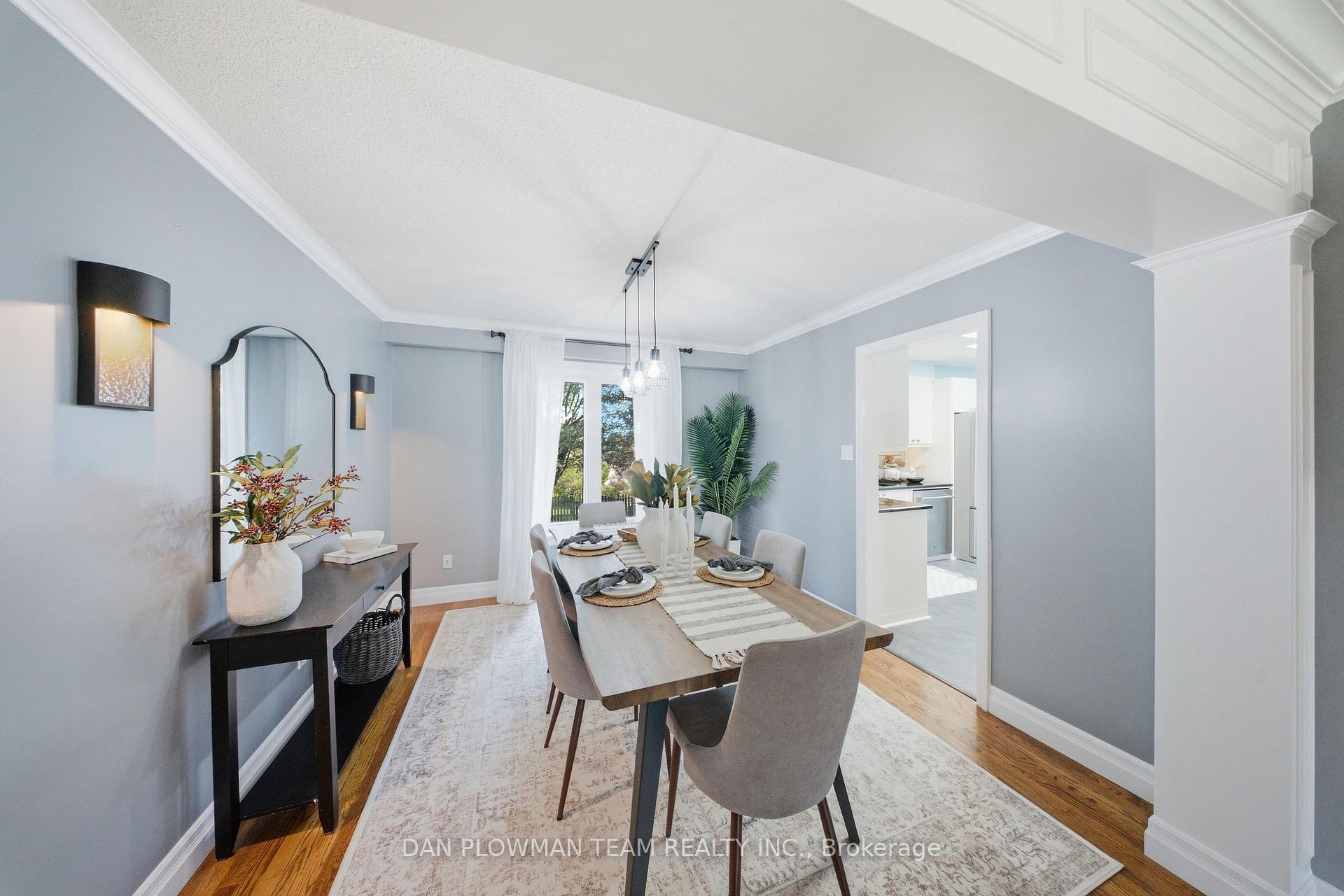 Photo 8 of 17 Rhonda Boulevard, Clarington, Bowmanville — HOMEH