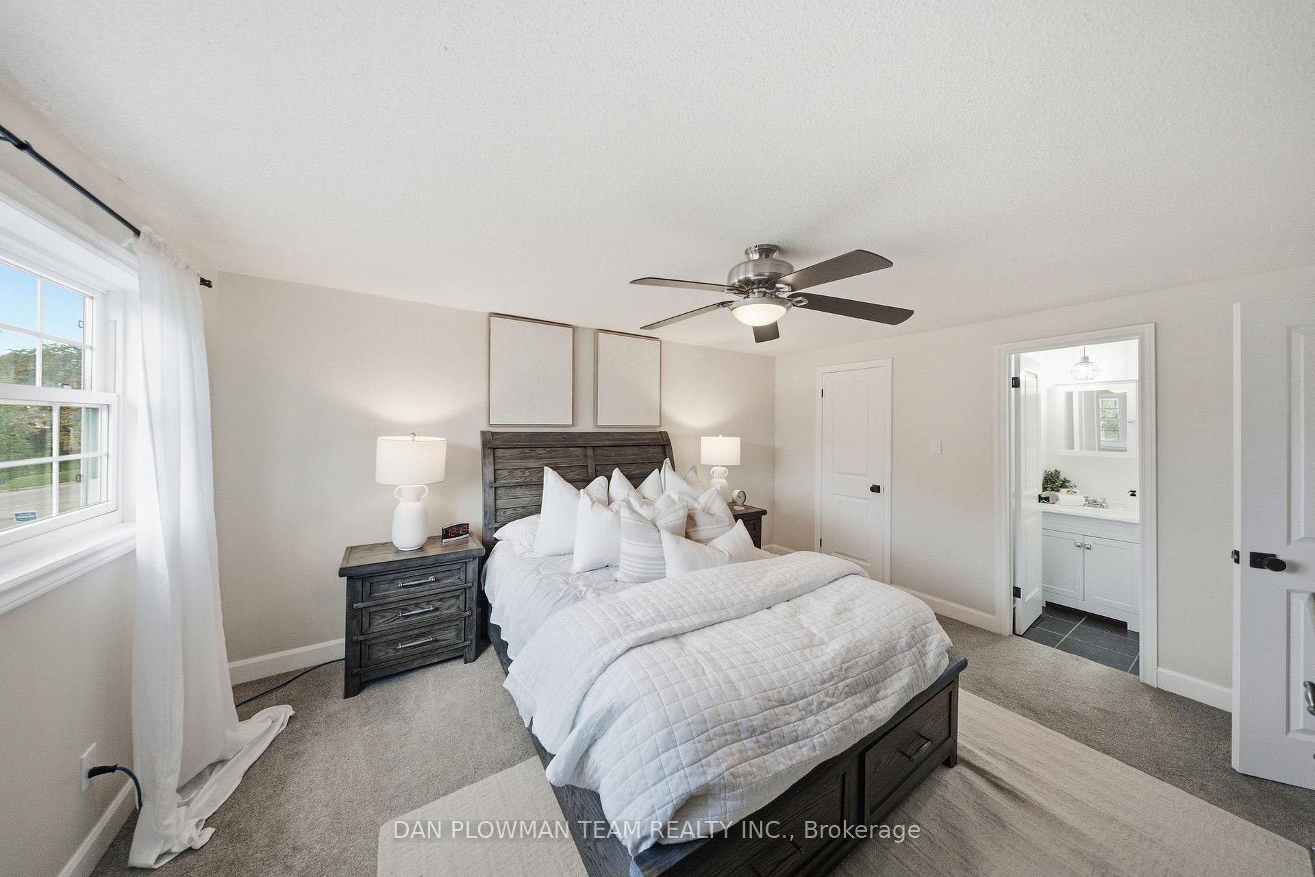 Photo 19 of 17 Rhonda Boulevard, Clarington, Bowmanville — HOMEH