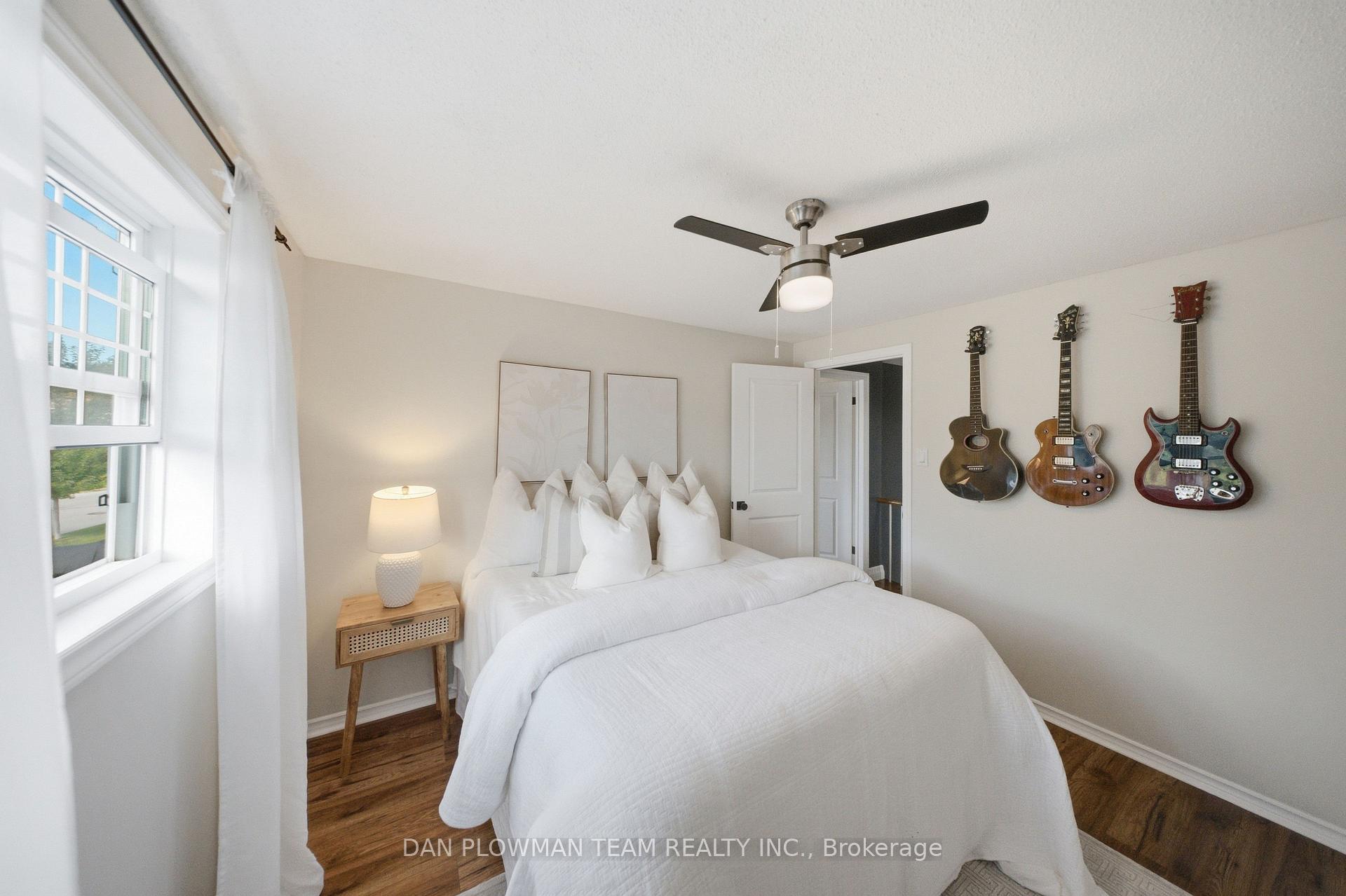 Photo 25 of 17 Rhonda Boulevard, Clarington, Bowmanville — HOMEH