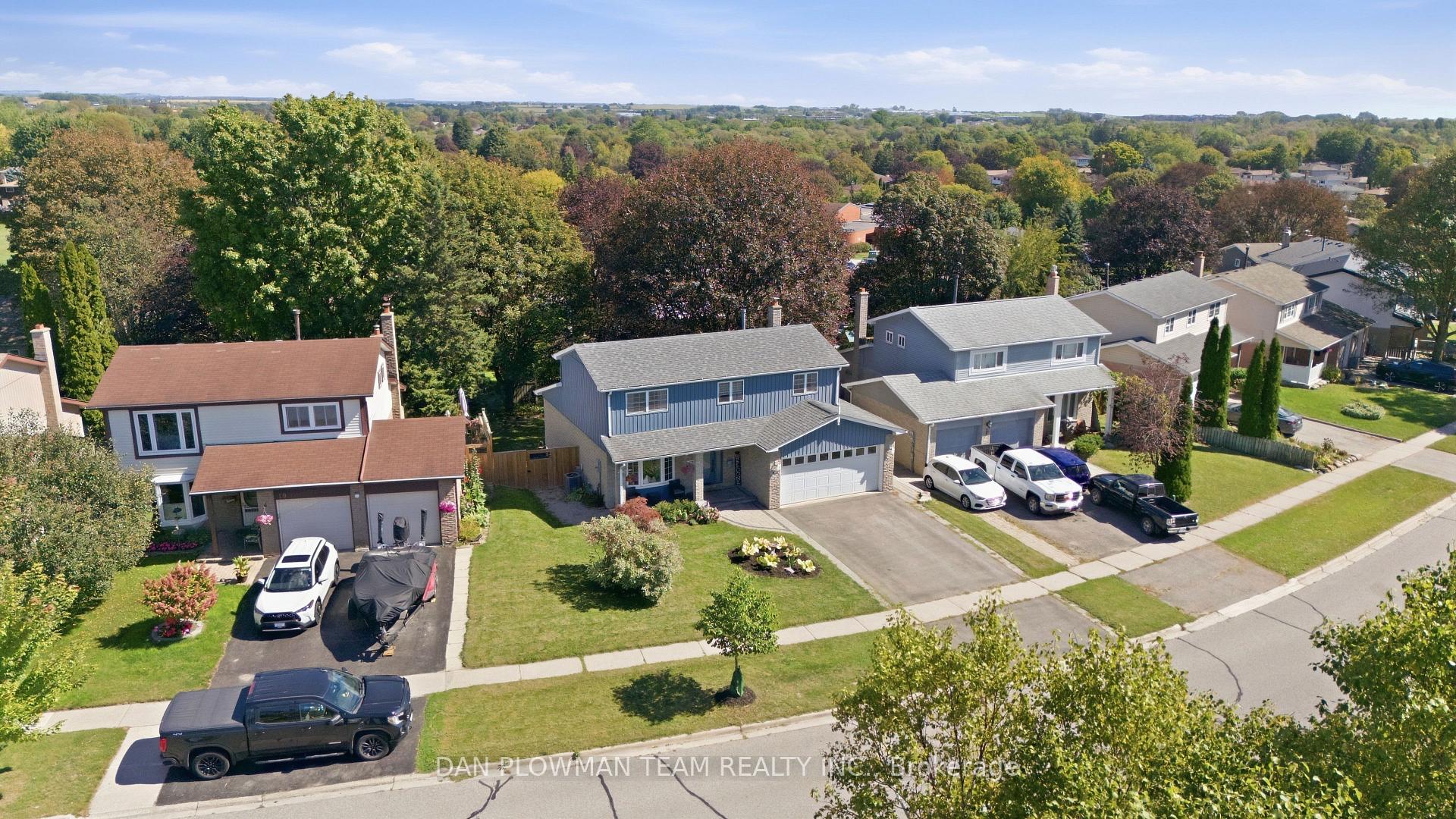 Photo 40 of 17 Rhonda Boulevard, Clarington, Bowmanville — HOMEH