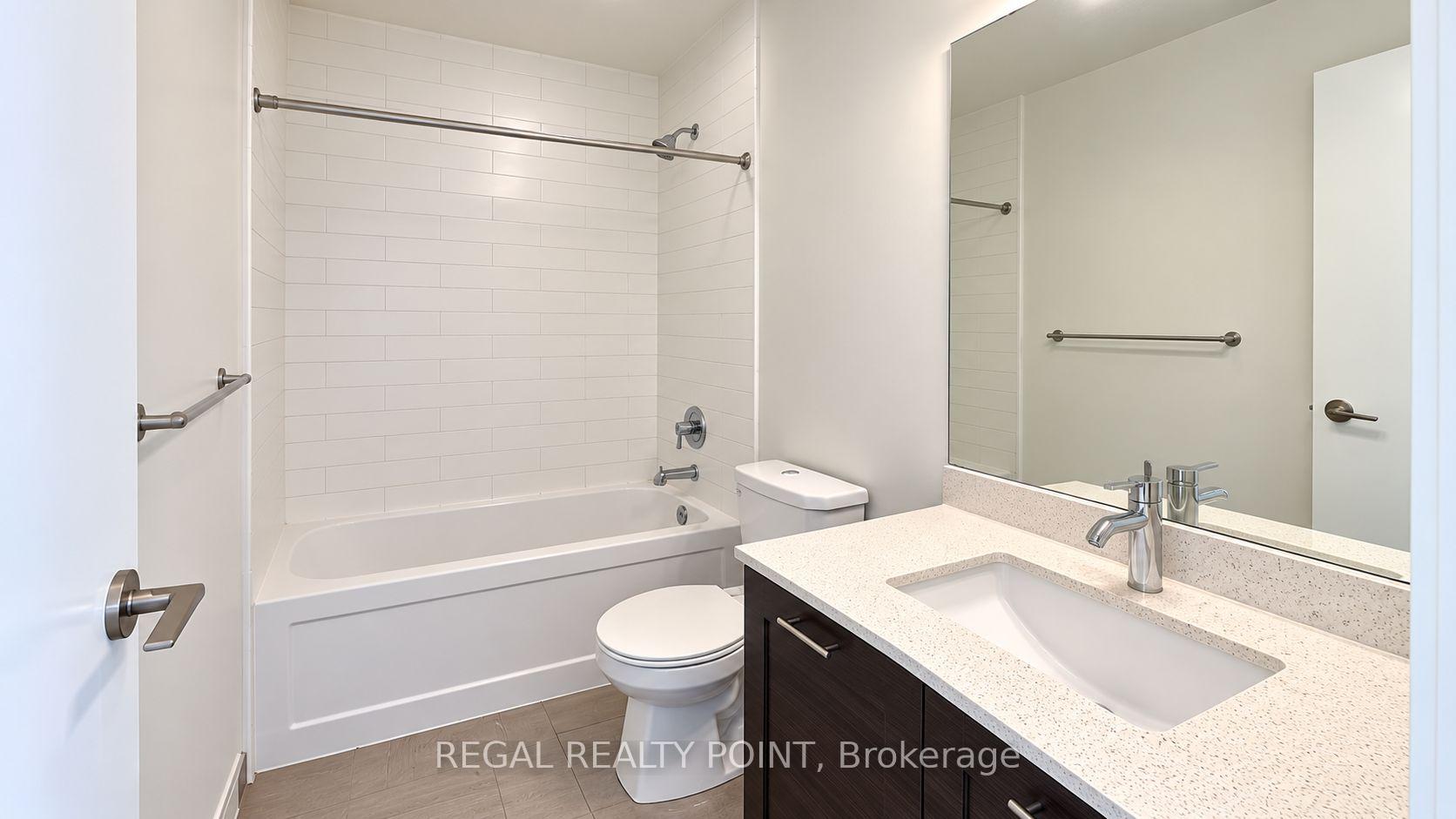 Photo 8 of Unit 321, 169 Fort York Boulevard, Toronto, Niagara — HOMEH