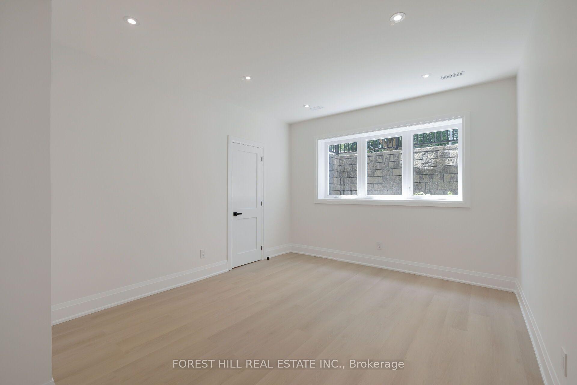Photo 39 of 5 Cedar Crescent, Aurora, Aurora Village — HOMEH