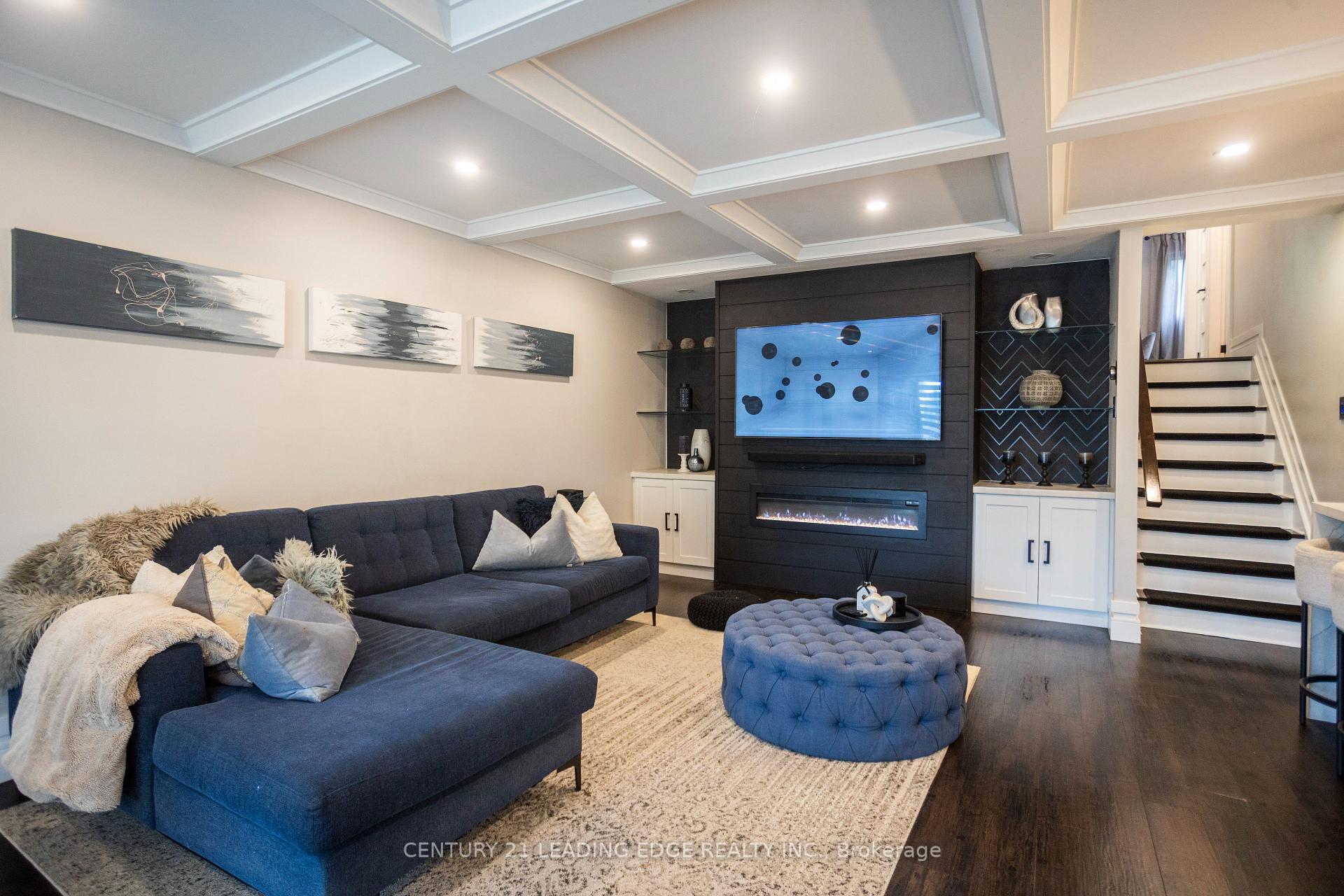Photo 7 of 912 Vistula Drive, Pickering, West Shore — HOMEH