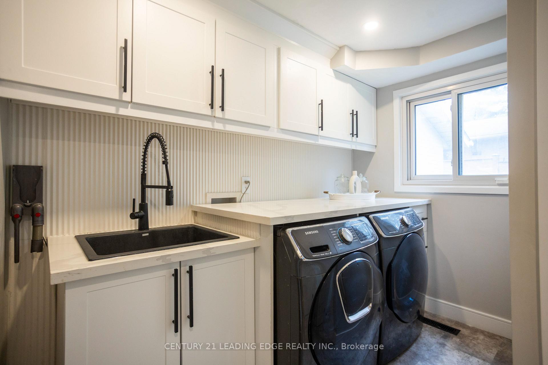 Photo 26 of 912 Vistula Drive, Pickering, West Shore — HOMEH