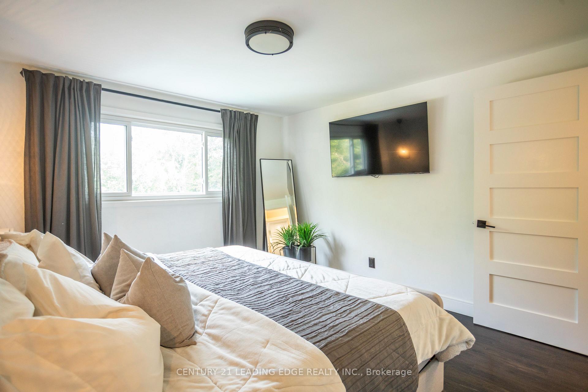 Photo 29 of 912 Vistula Drive, Pickering, West Shore — HOMEH