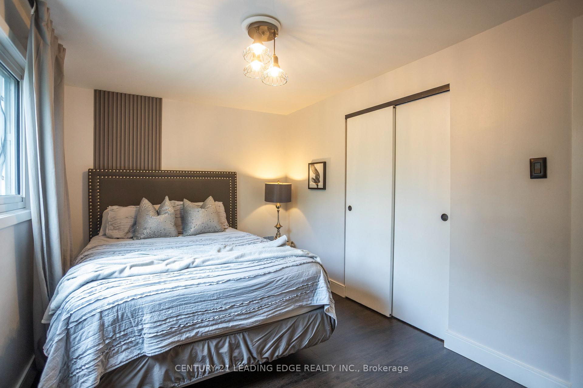 Photo 35 of 912 Vistula Drive, Pickering, West Shore — HOMEH