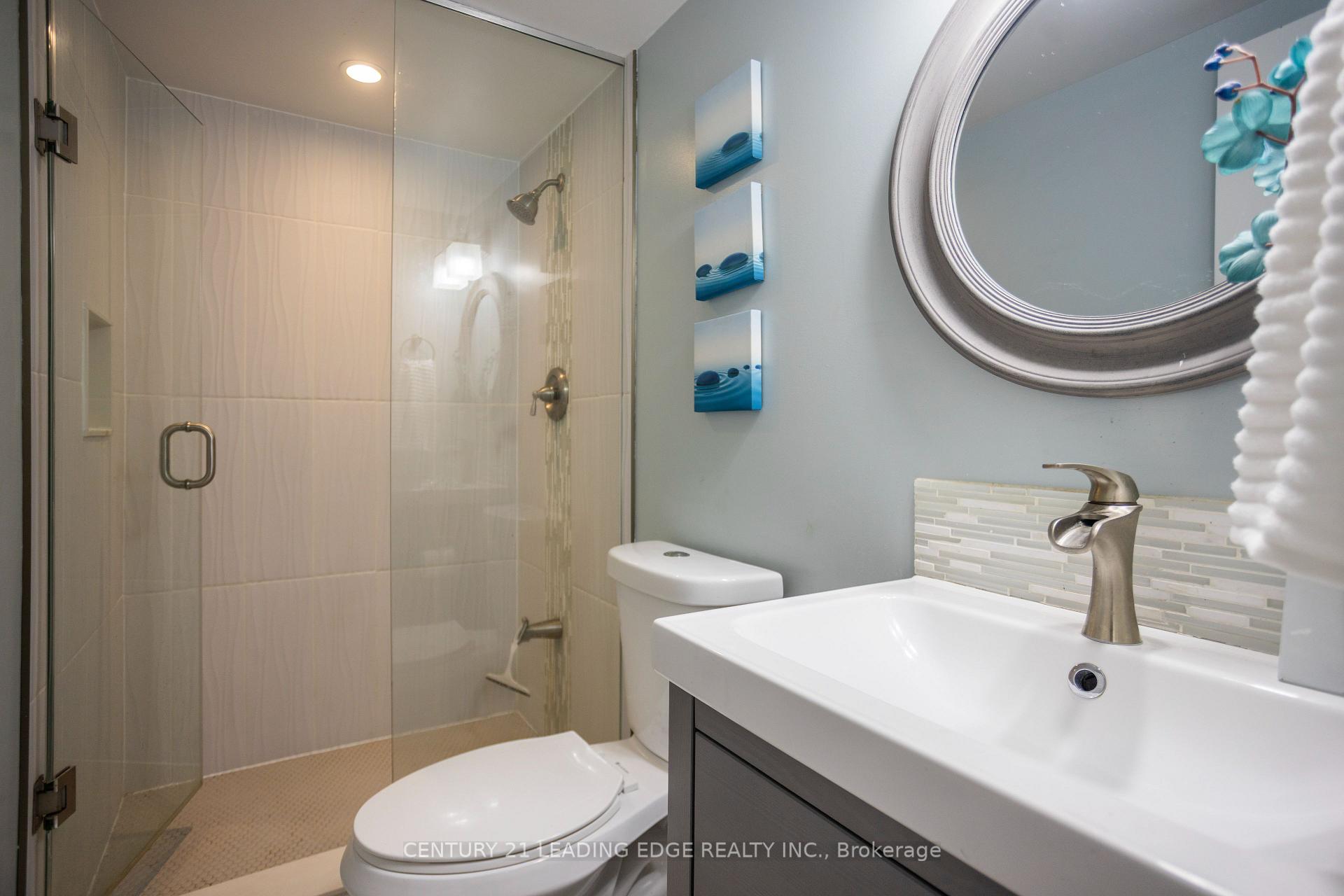Photo 42 of 912 Vistula Drive, Pickering, West Shore — HOMEH