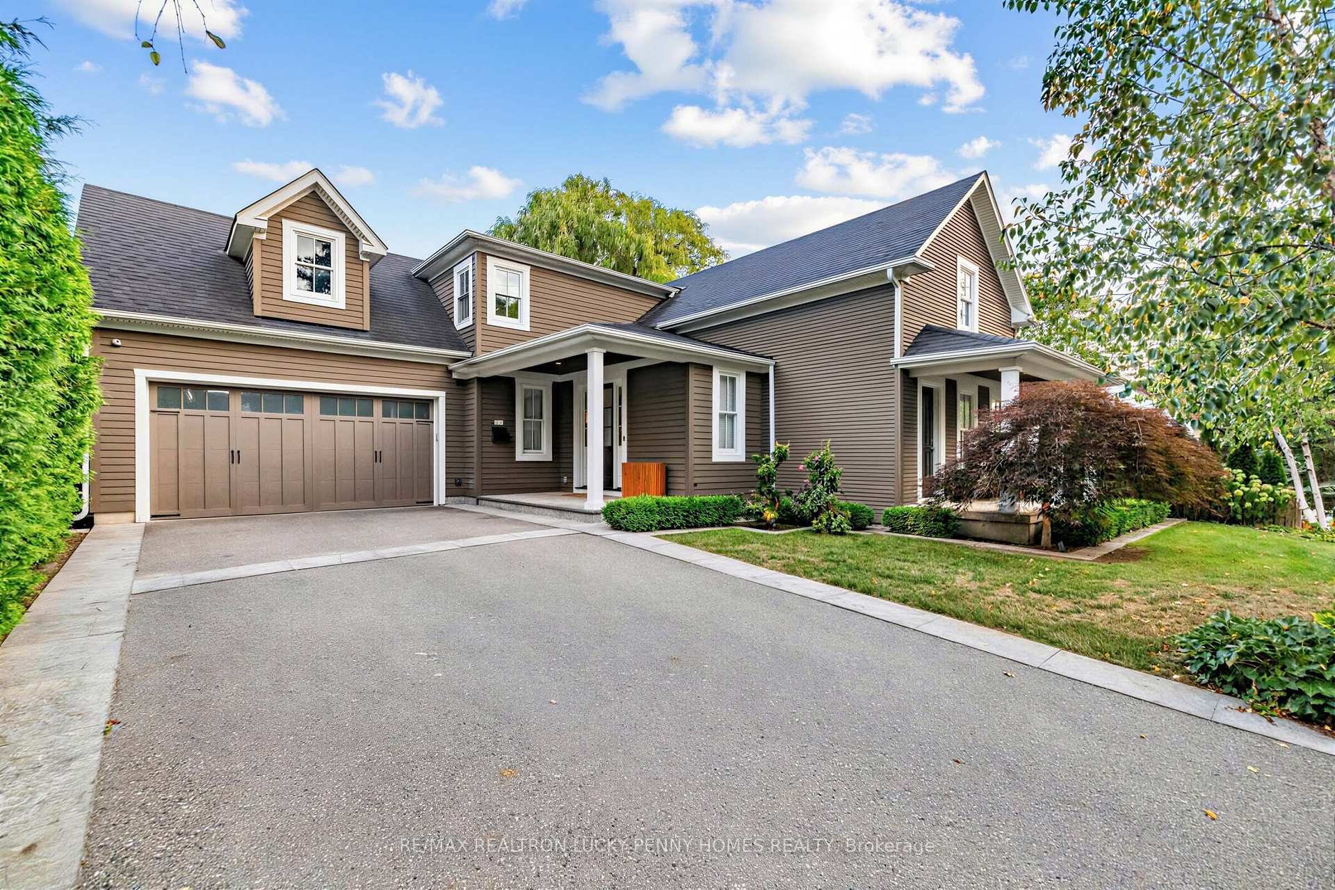Photo 3 of 11 Victoria Avenue, Markham, Unionville — HOMEH
