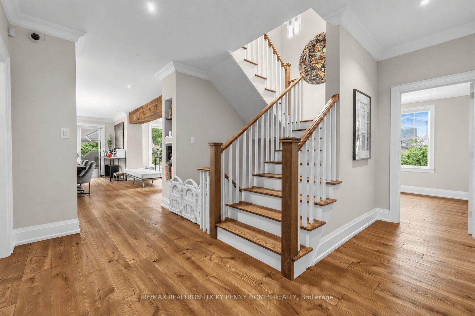 Photo 6 of 11 Victoria Avenue, Markham, Unionville — HOMEH