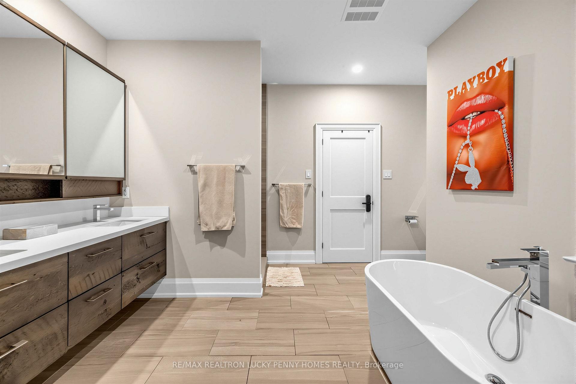 Photo 18 of 11 Victoria Avenue, Markham, Unionville — HOMEH