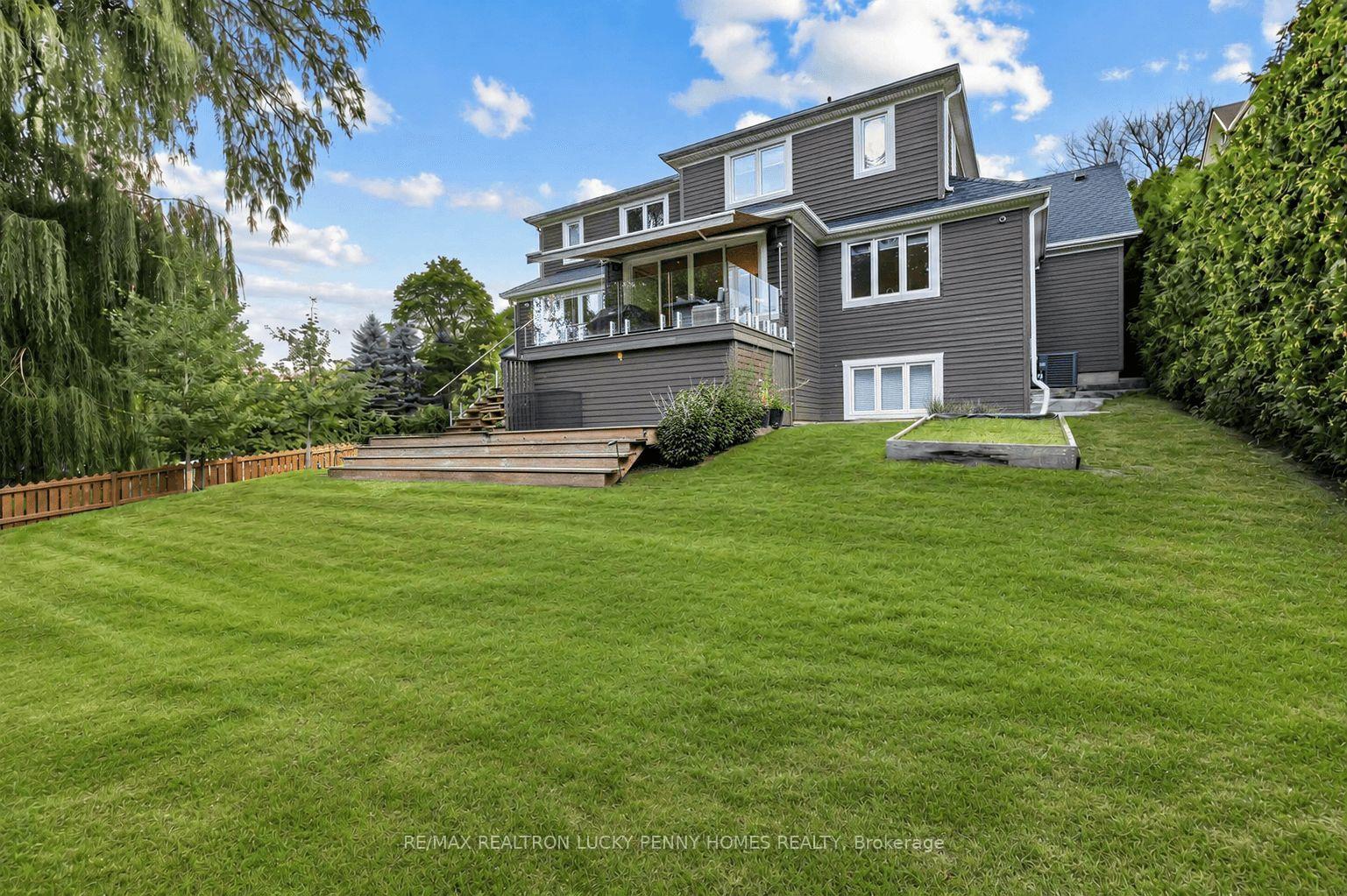 Photo 43 of 11 Victoria Avenue, Markham, Unionville — HOMEH
