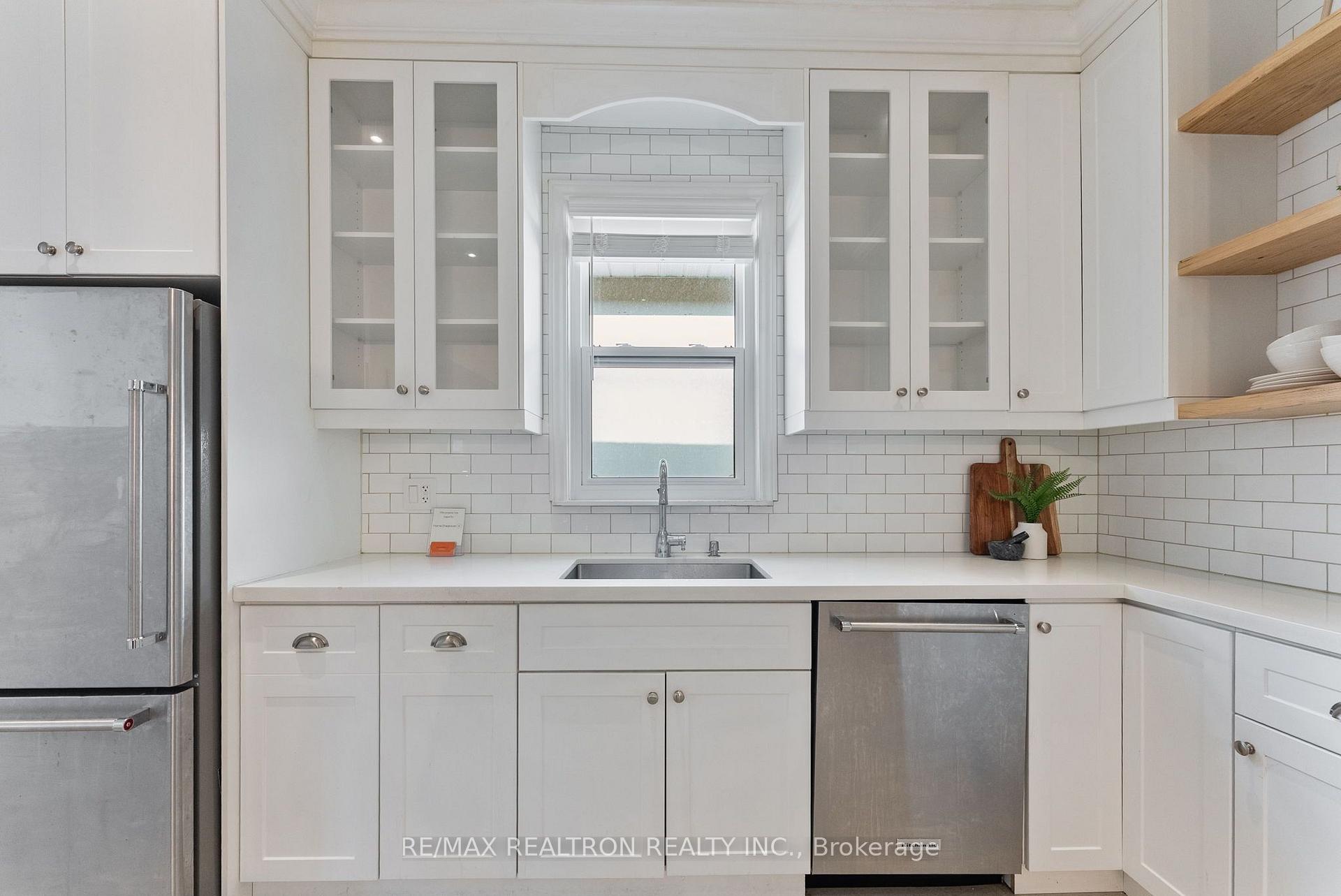 Photo 6 of 41 Ashbury Avenue, Toronto, Oakwood Village — HOMEH