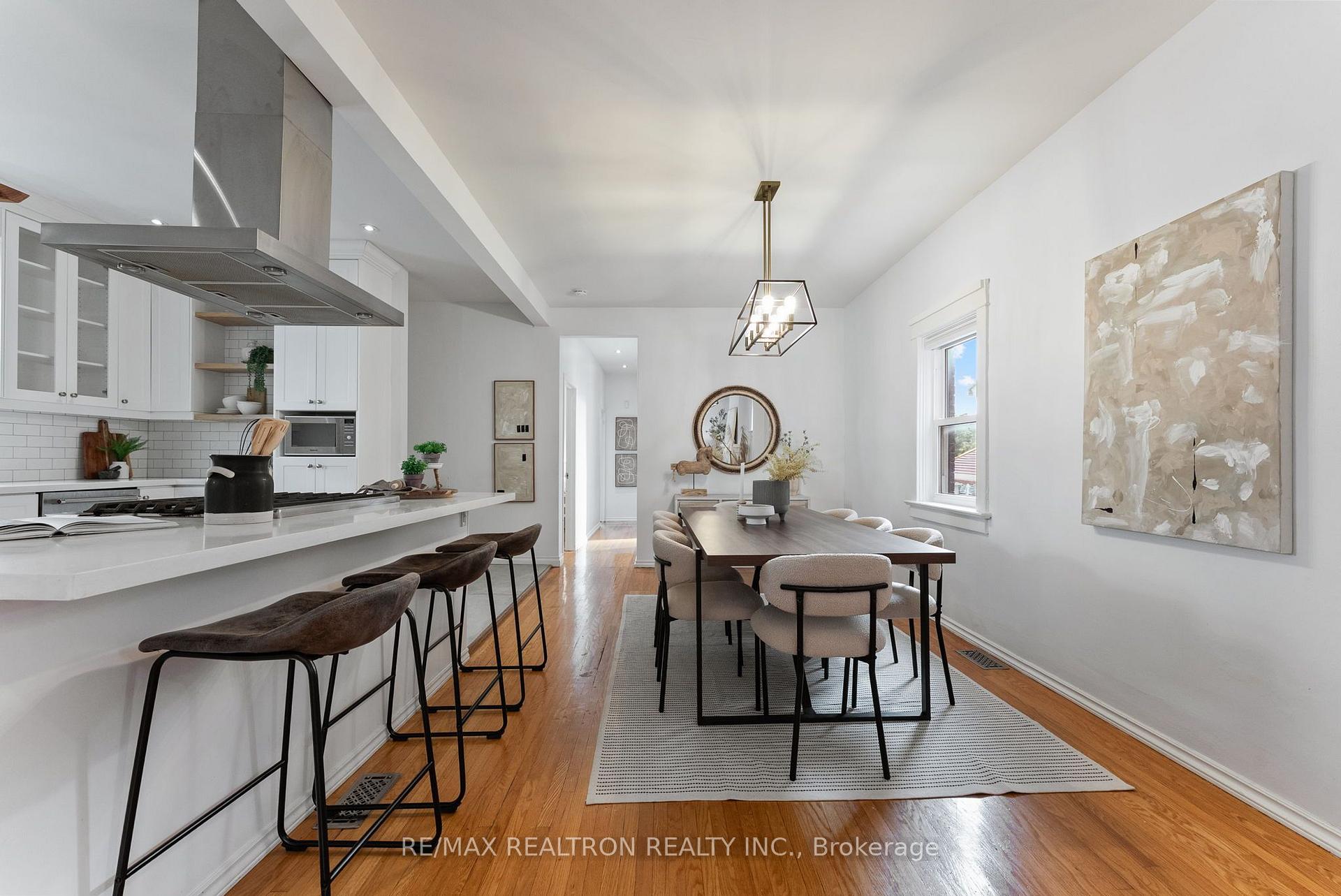 Photo 14 of 41 Ashbury Avenue, Toronto, Oakwood Village — HOMEH