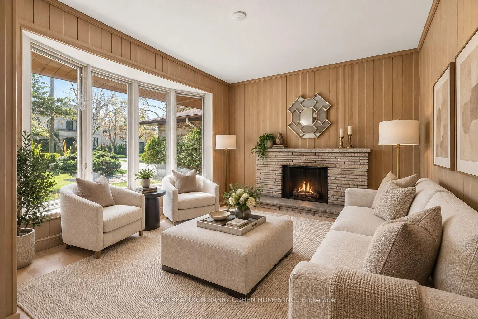 Photo 8 of 18 Brian Cliff Drive, North York, Banbury-Don Mills — HOMEH