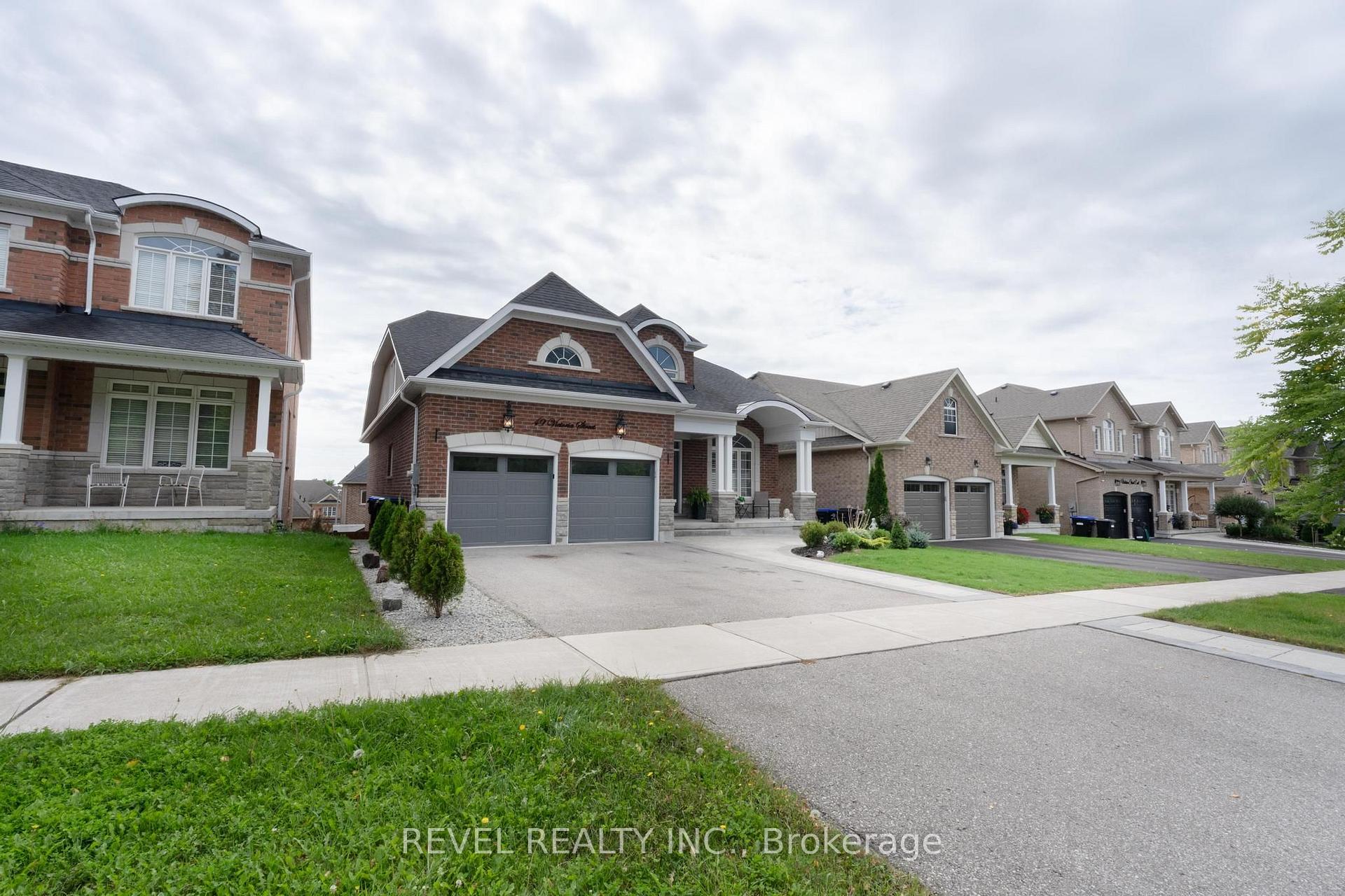 Photo 98 of 49 Victoria Street E, Innisfil, Cookstown — HOMEH