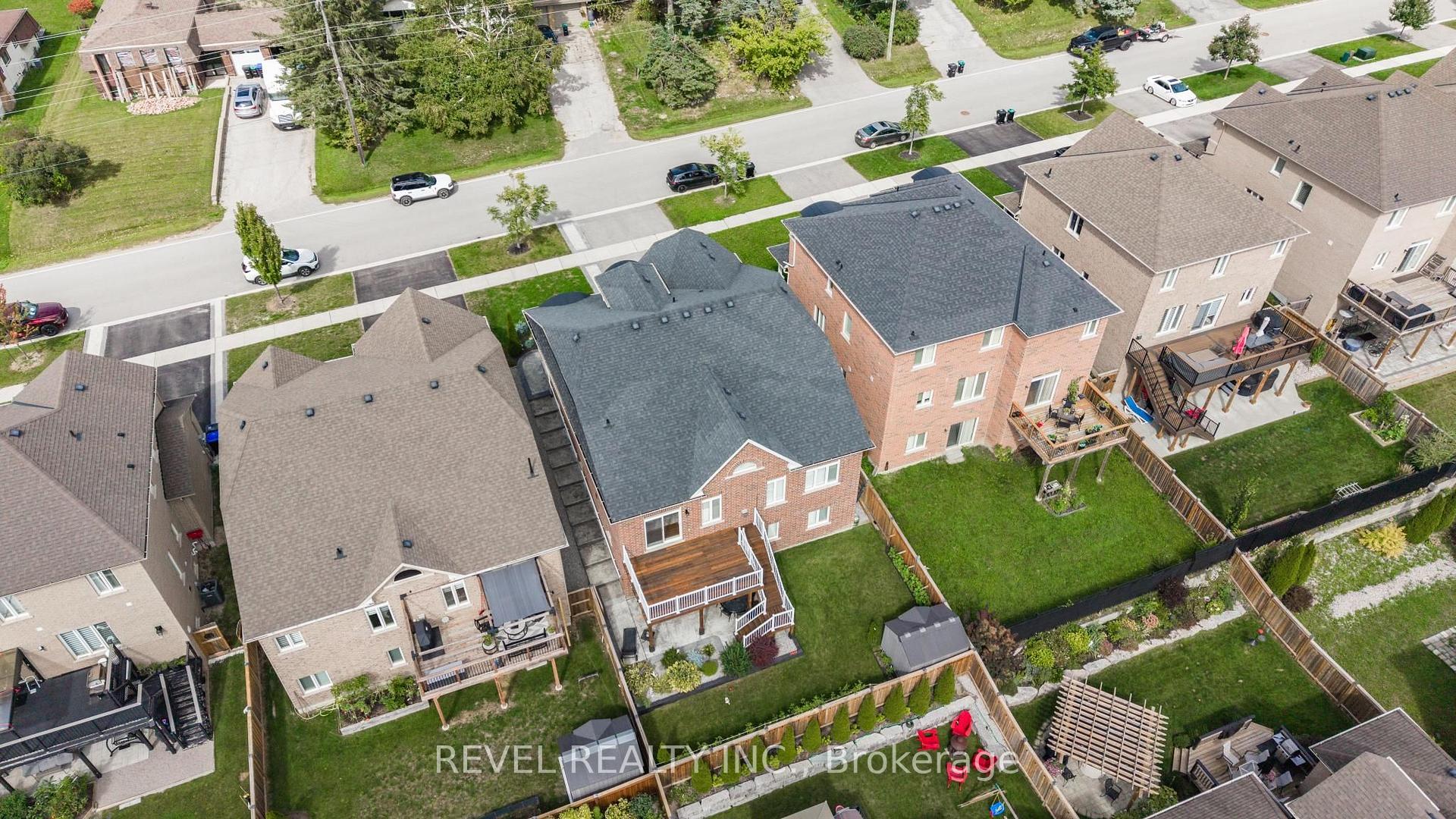 Photo 92 of 49 Victoria Street E, Innisfil, Cookstown — HOMEH