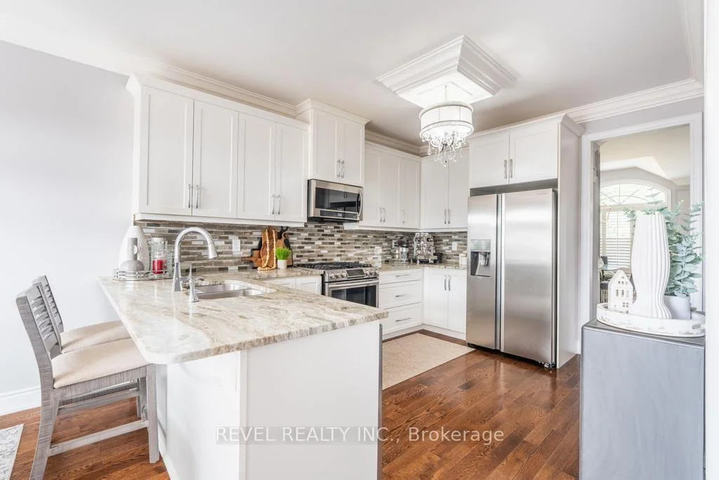 Photo 14 of 49 Victoria Street E, Innisfil, Cookstown — HOMEH