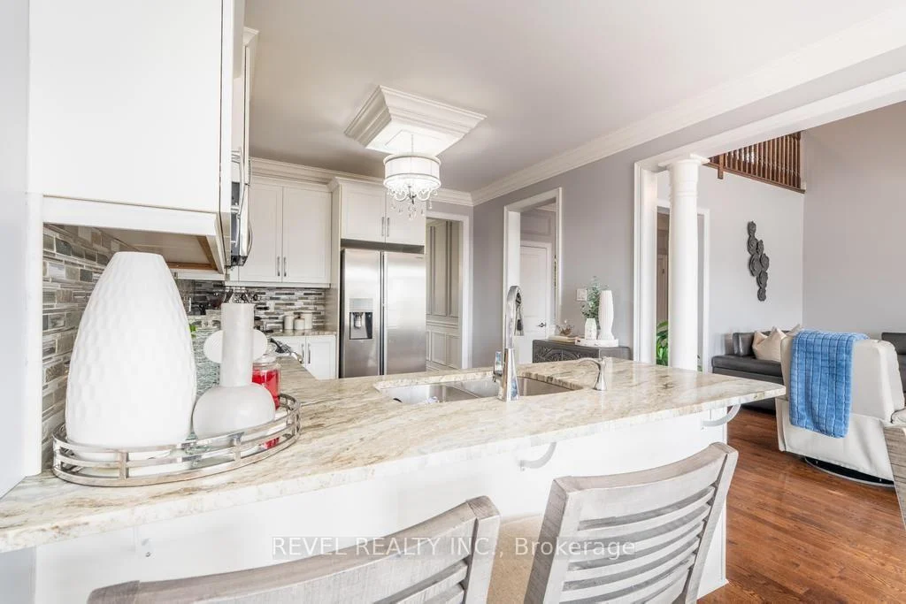 Photo 16 of 49 Victoria Street E, Innisfil, Cookstown — HOMEH