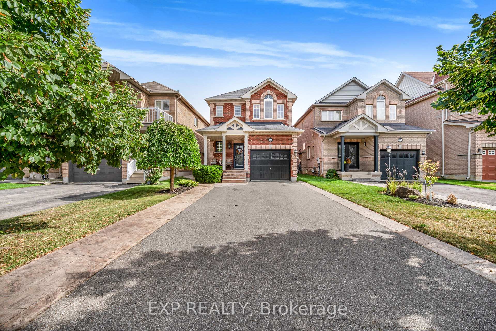 Photo 2 of 36 Serenity Street, Halton Hills, Georgetown — HOMEH