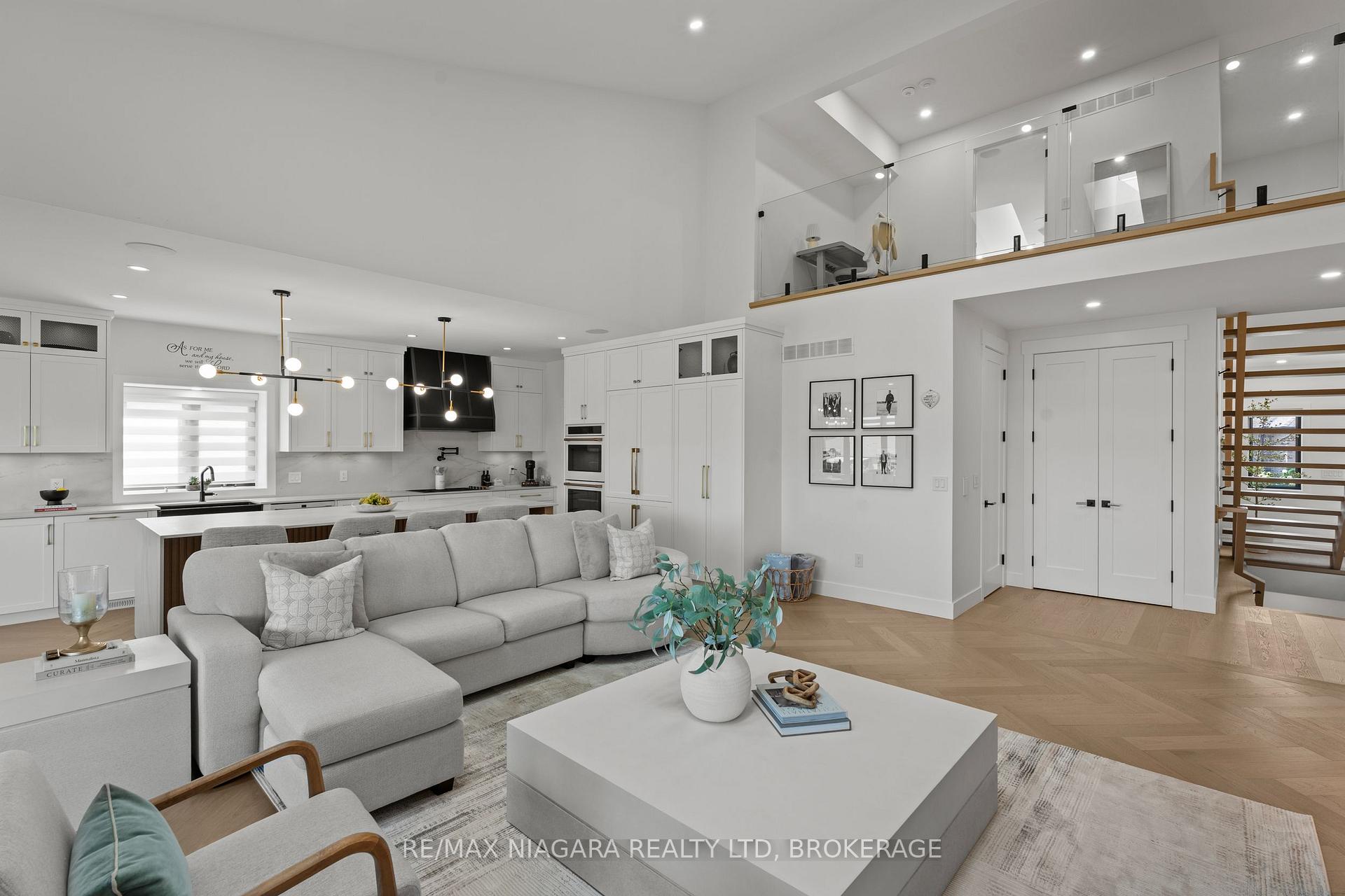 Photo 24 of 55 Swan Avenue, Pelham, Fonthill — HOMEH