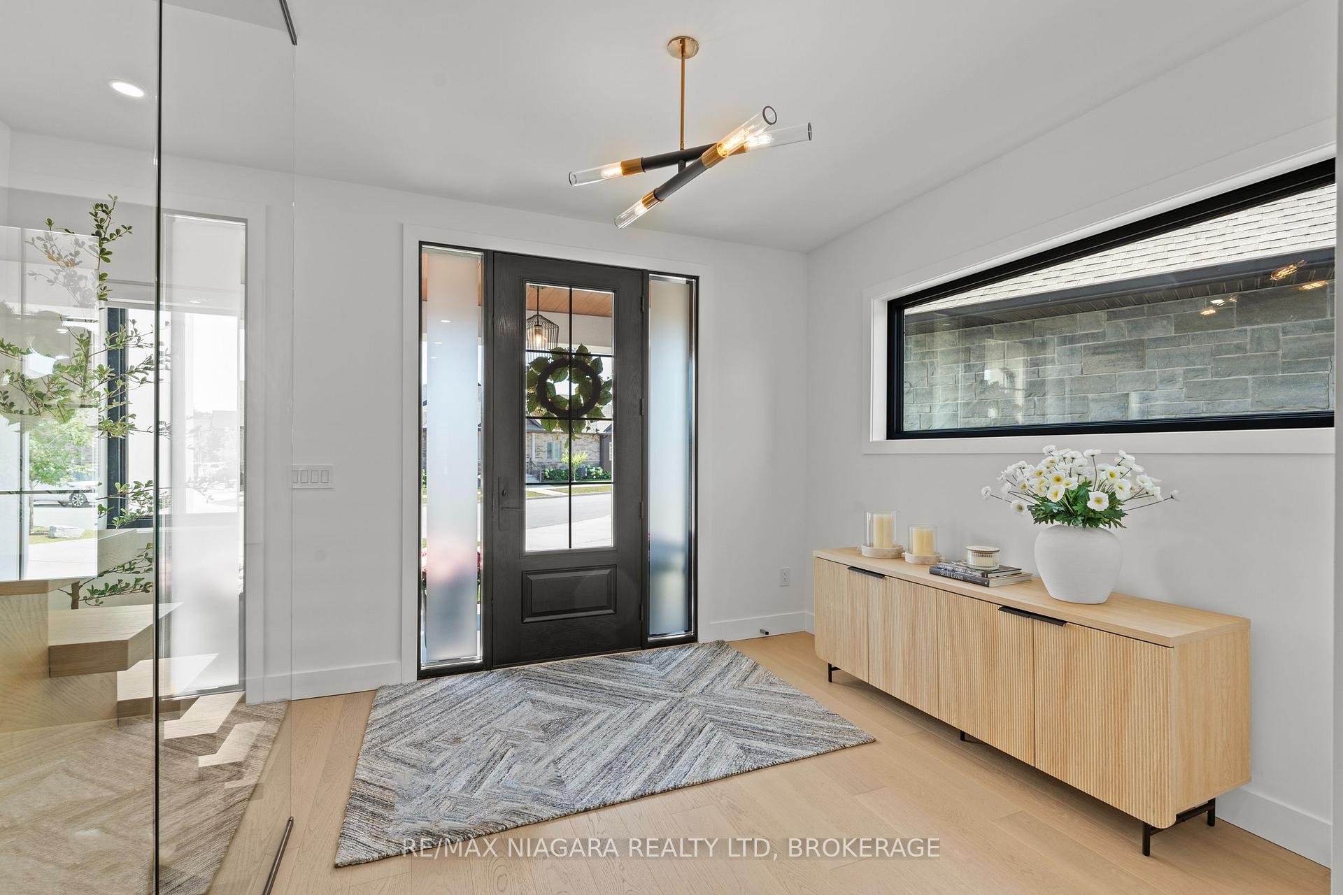Photo 37 of 55 Swan Avenue, Pelham, Fonthill — HOMEH