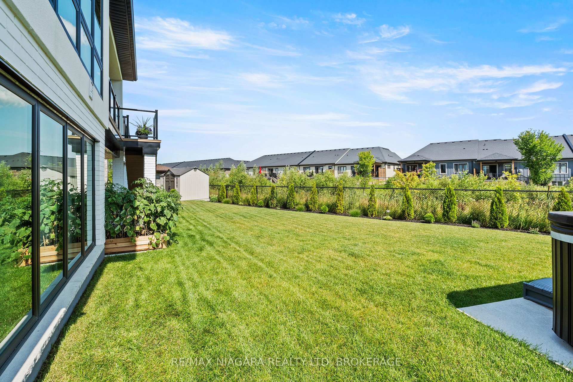 Photo 42 of 55 Swan Avenue, Pelham, Fonthill — HOMEH