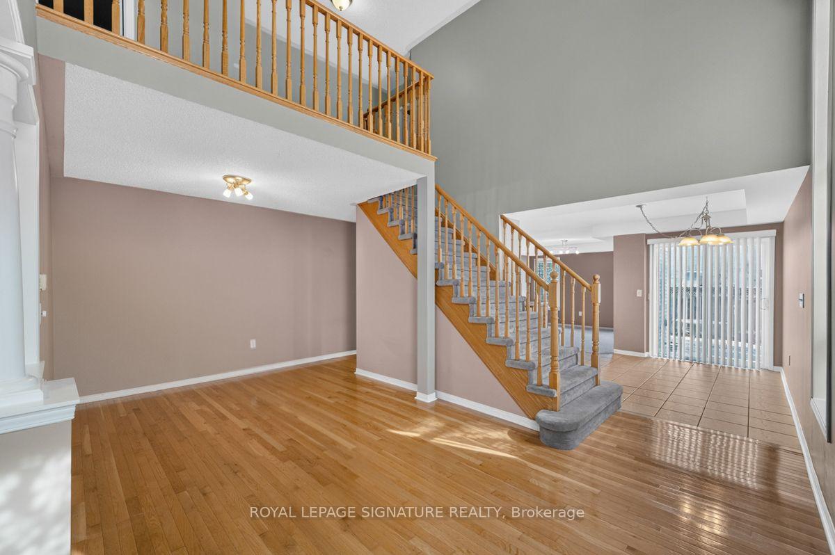 Photo 6 of 19 Mossgrove Crescent, Brampton, Northwest Sandalwood Parkway — HOMEH
