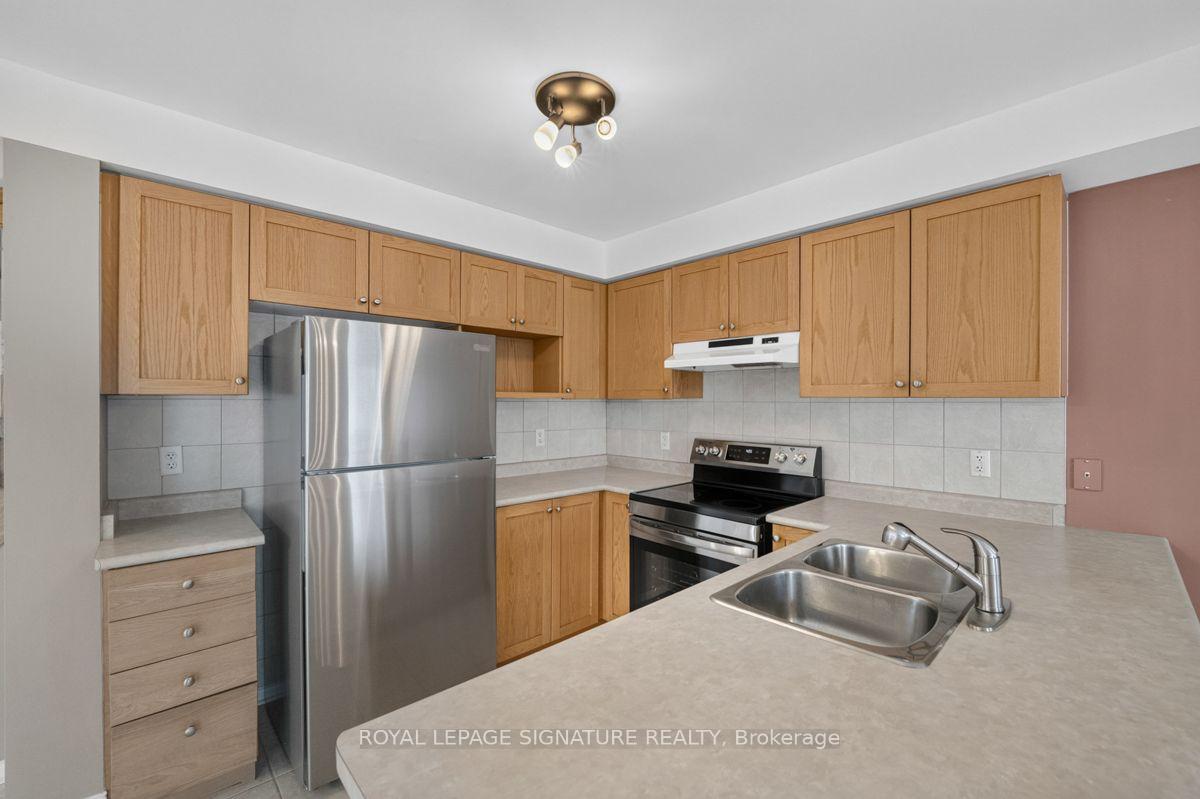 Photo 11 of 19 Mossgrove Crescent, Brampton, Northwest Sandalwood Parkway — HOMEH