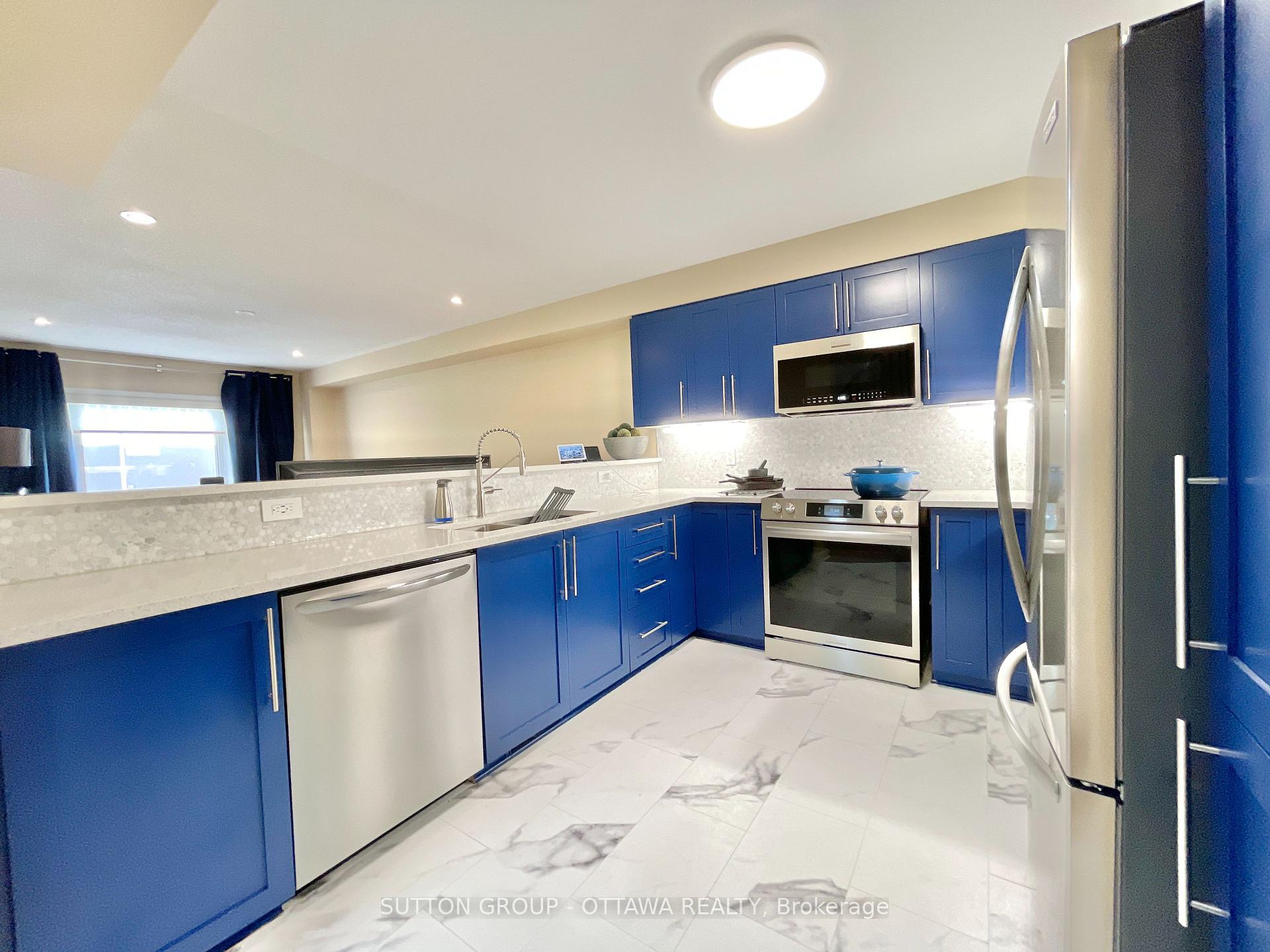 Photo 4 of Unit 18, 123 Corinth Private, Ottawa, Merivale Industrial Park/Citiplace — HOMEH