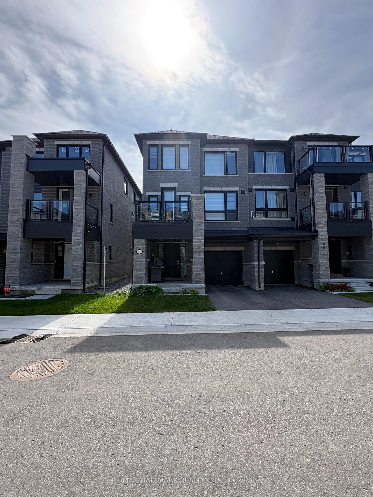 Photo 1 of 48 Spry Lane, Barrie, Innis-Shore — HOMEH