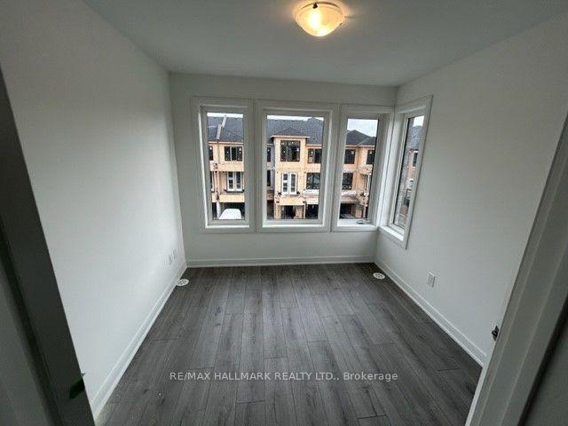 Photo 19 of 48 Spry Lane, Barrie, Innis-Shore — HOMEH