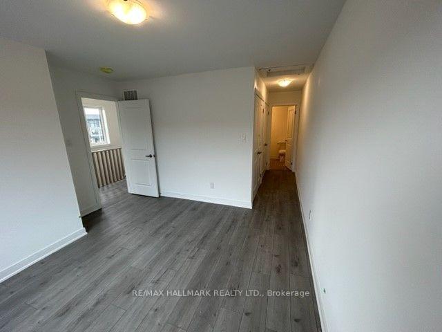 Photo 22 of 48 Spry Lane, Barrie, Innis-Shore — HOMEH