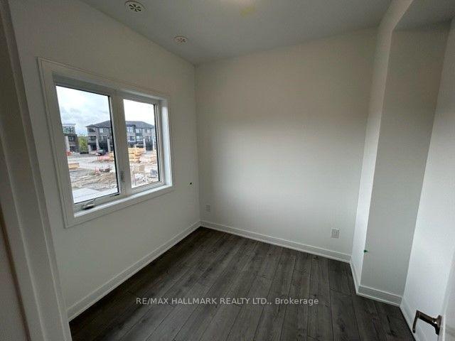 Photo 26 of 48 Spry Lane, Barrie, Innis-Shore — HOMEH