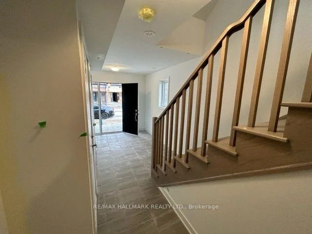 Photo 31 of 48 Spry Lane, Barrie, Innis-Shore — HOMEH