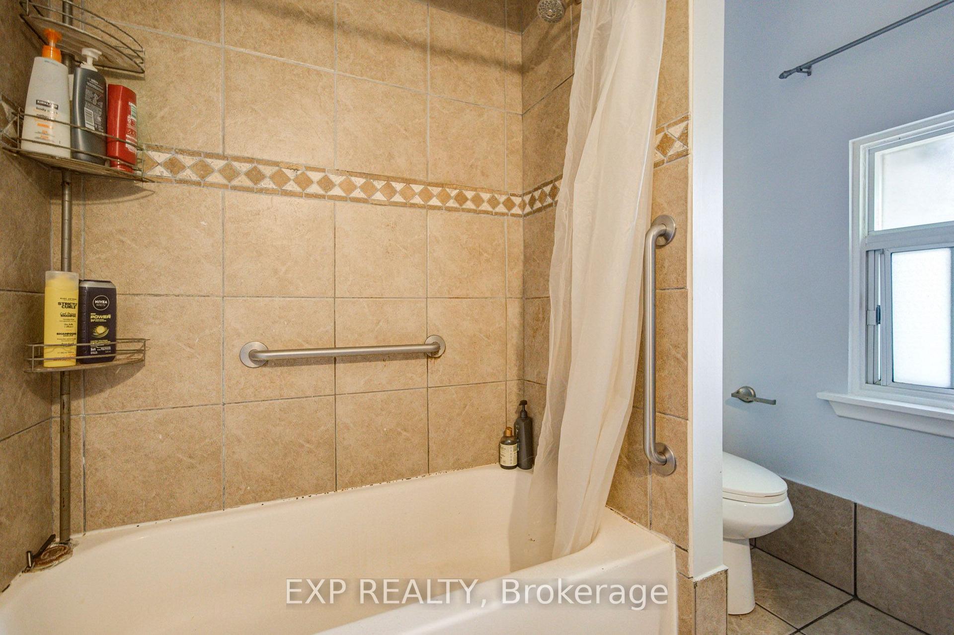 Photo 16 of 176 Sedgemount Drive, Scarborough, Woburn — HOMEH