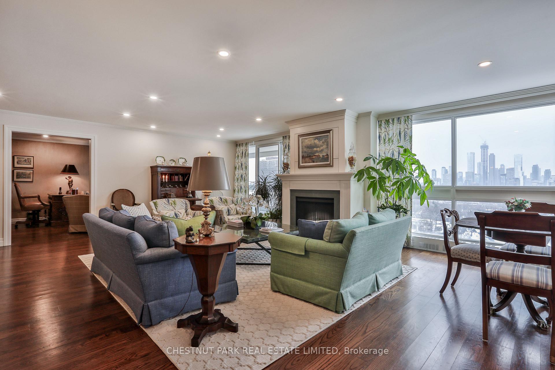 Photo 9 of Unit 1101, 61 St Clair Avenue W, Toronto, Yonge-St. Clair — HOMEH