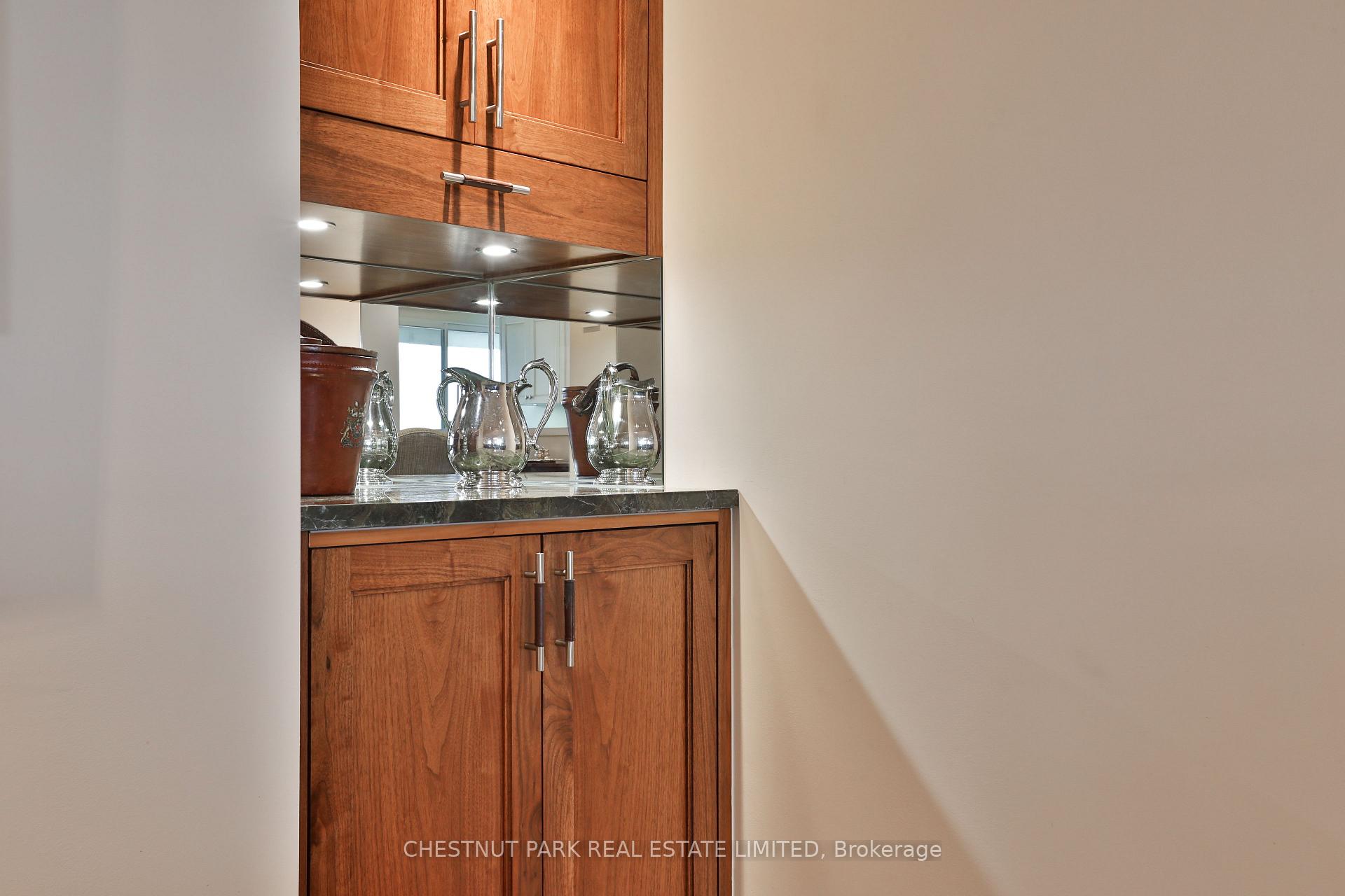 Photo 14 of Unit 1101, 61 St Clair Avenue W, Toronto, Yonge-St. Clair — HOMEH
