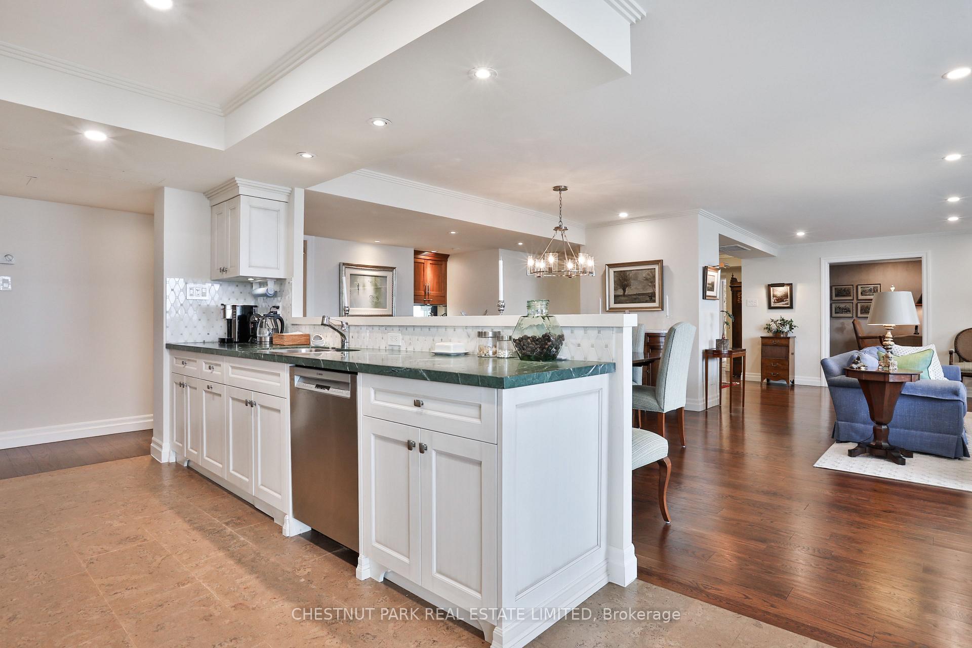 Photo 20 of Unit 1101, 61 St Clair Avenue W, Toronto, Yonge-St. Clair — HOMEH
