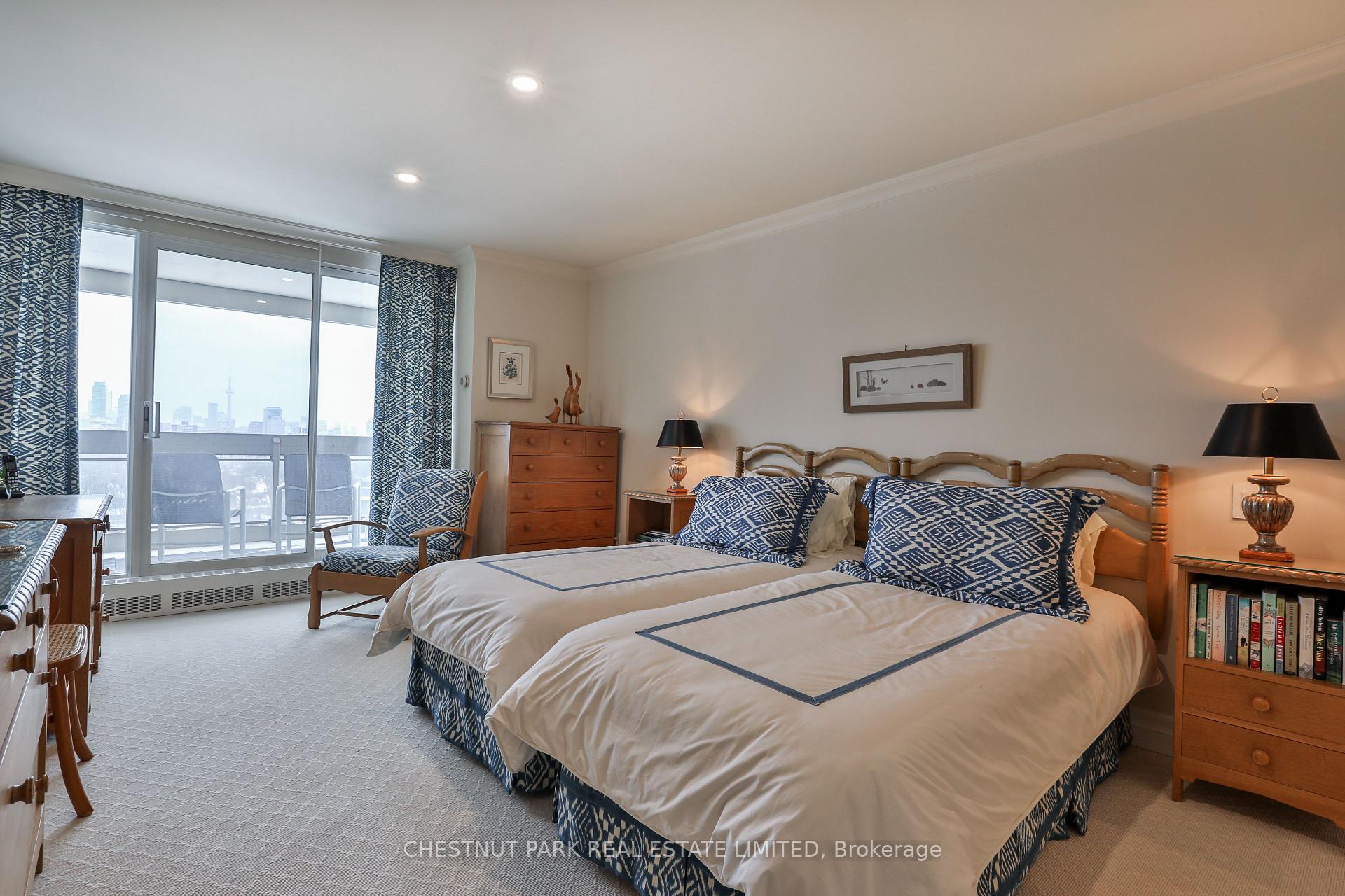Photo 33 of Unit 1101, 61 St Clair Avenue W, Toronto, Yonge-St. Clair — HOMEH