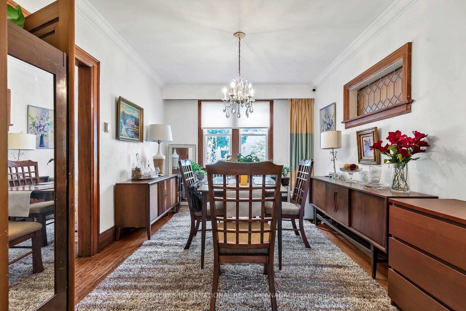 Photo 5 of 36 Hadley Road, Toronto, Mount Pleasant East — HOMEH
